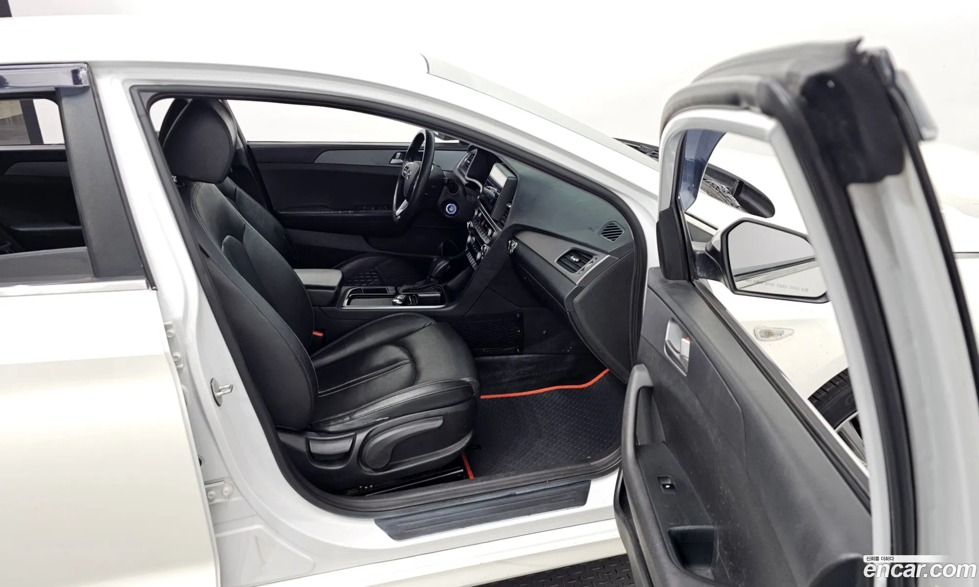 Hyundai Sonata New Rise 2018 — 16