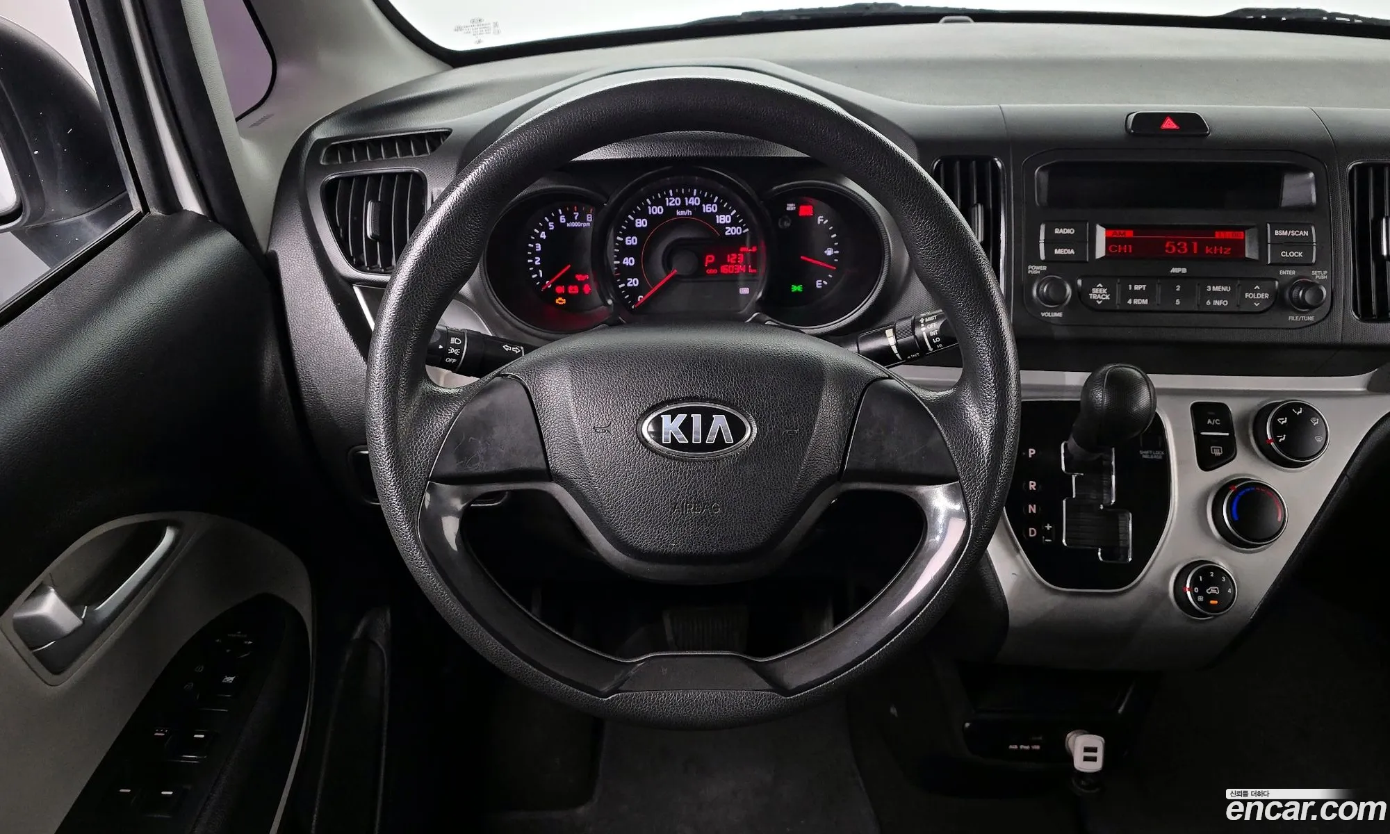 Kia Ray 2017 — 11