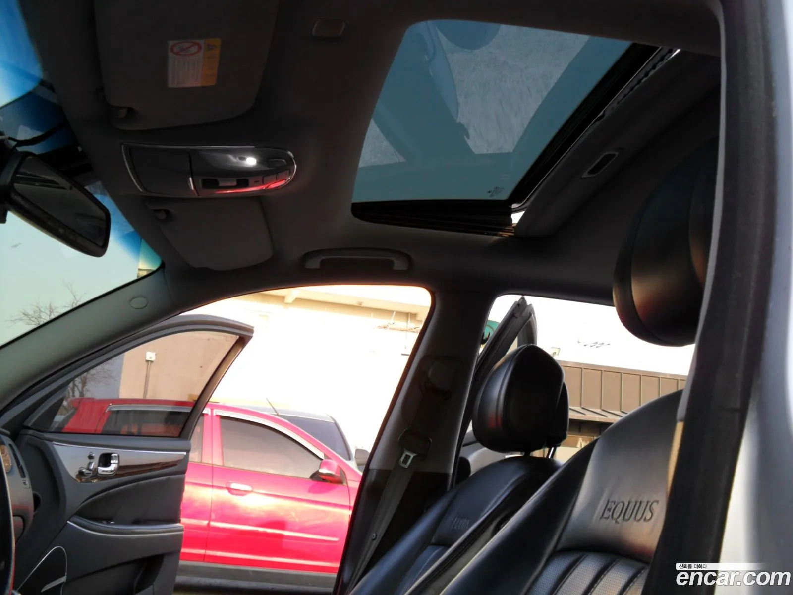 Hyundai Equus 2010 — 15