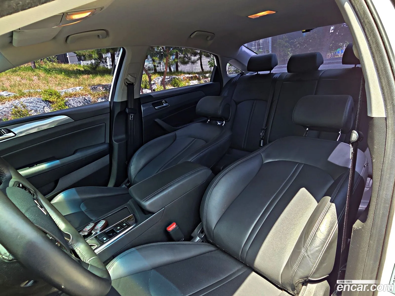 Hyundai LF Sonata Hybrid 2017 — 6