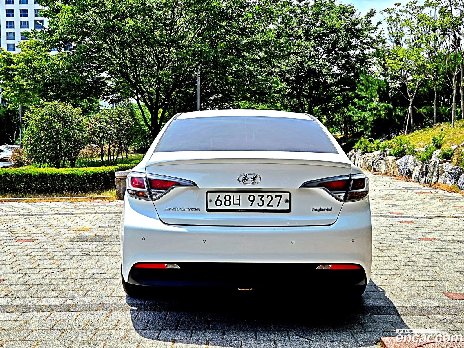 Hyundai LF Sonata Hybrid 2017 — 2