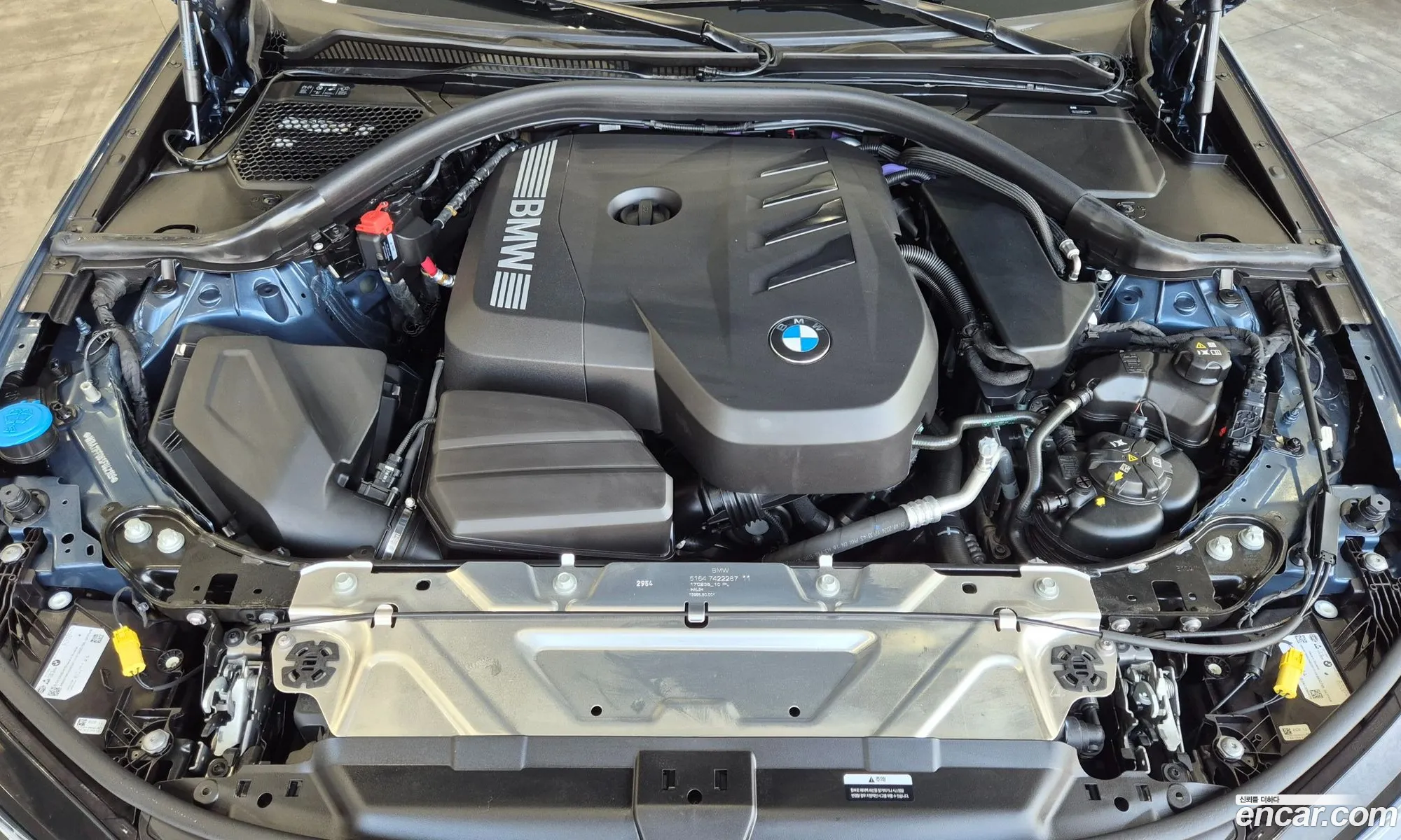 BMW 3 Series 2025 — 9
