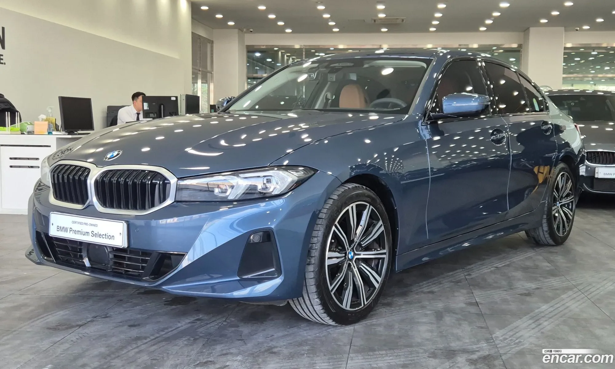 BMW 3 Series 2025 — 13