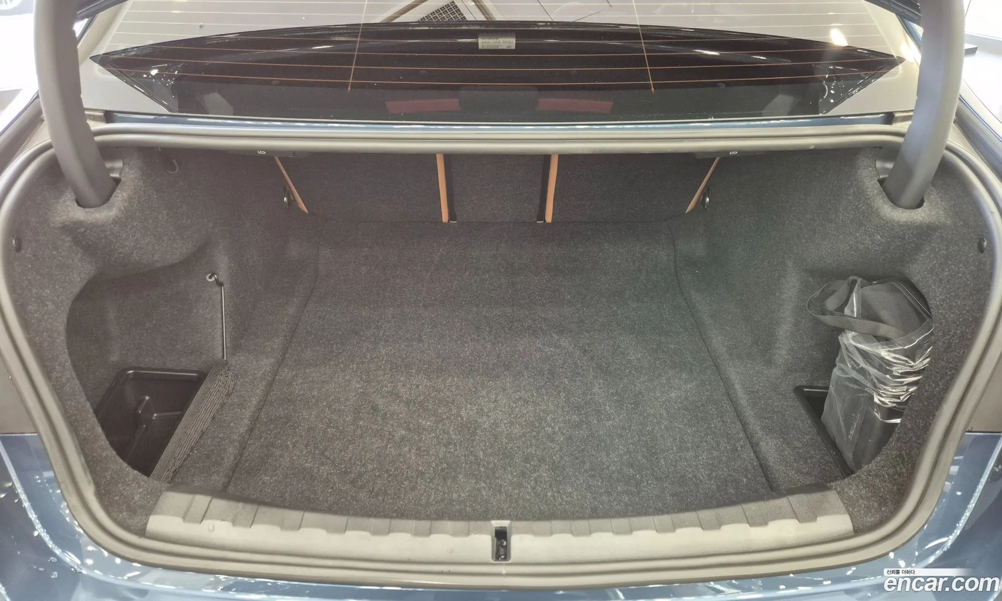 BMW 3 Series 2025 — 2