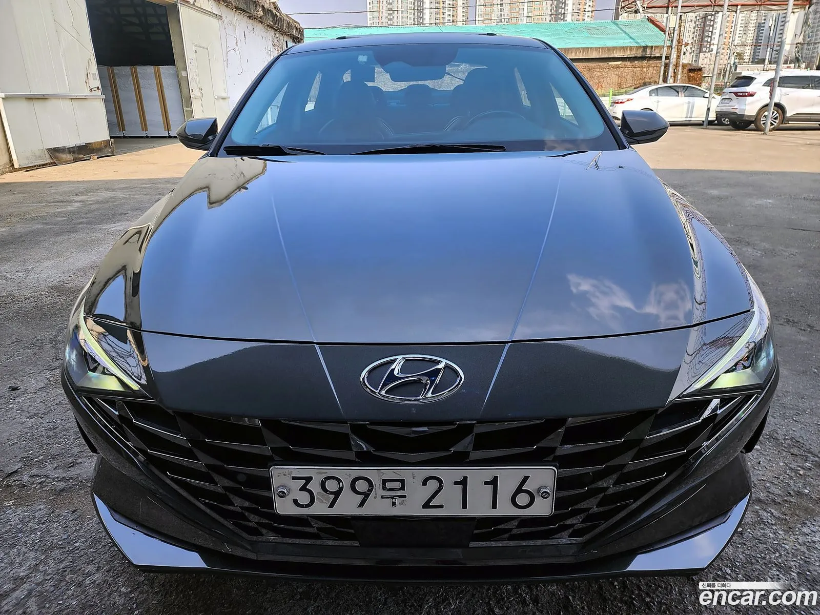 Hyundai Elantra 2020 — 13