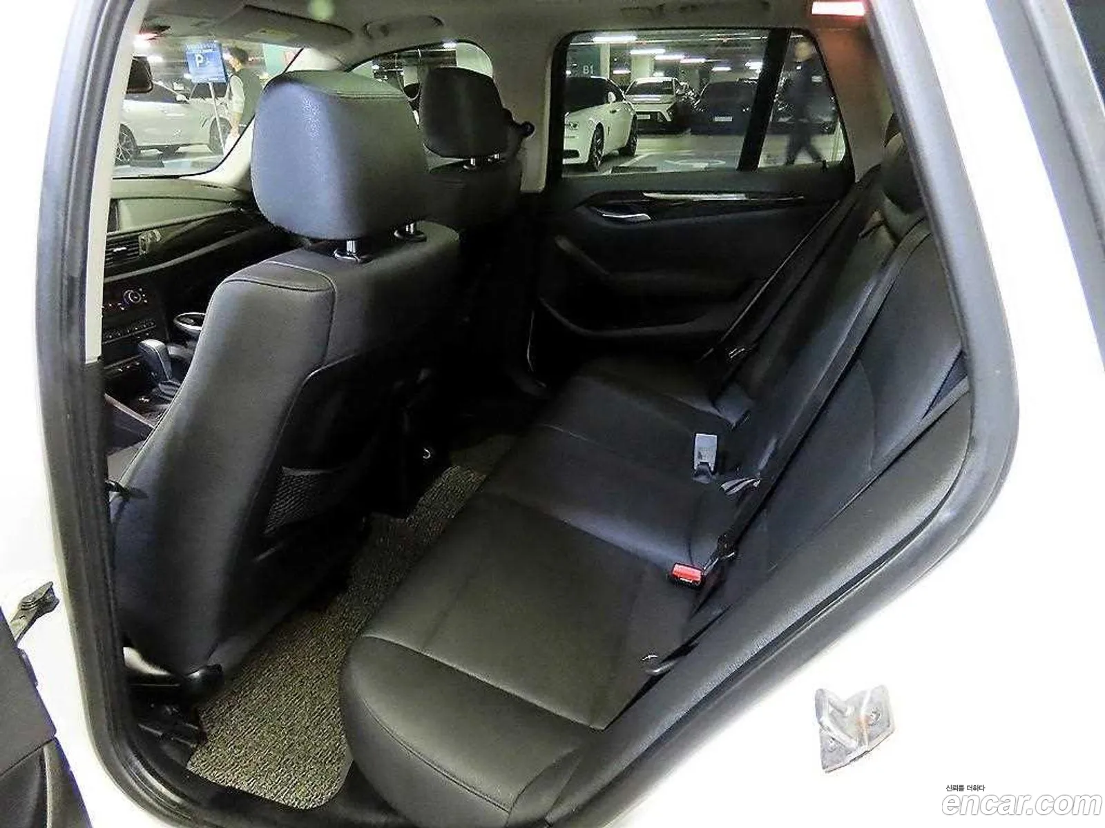 BMW X1 2012 — 18