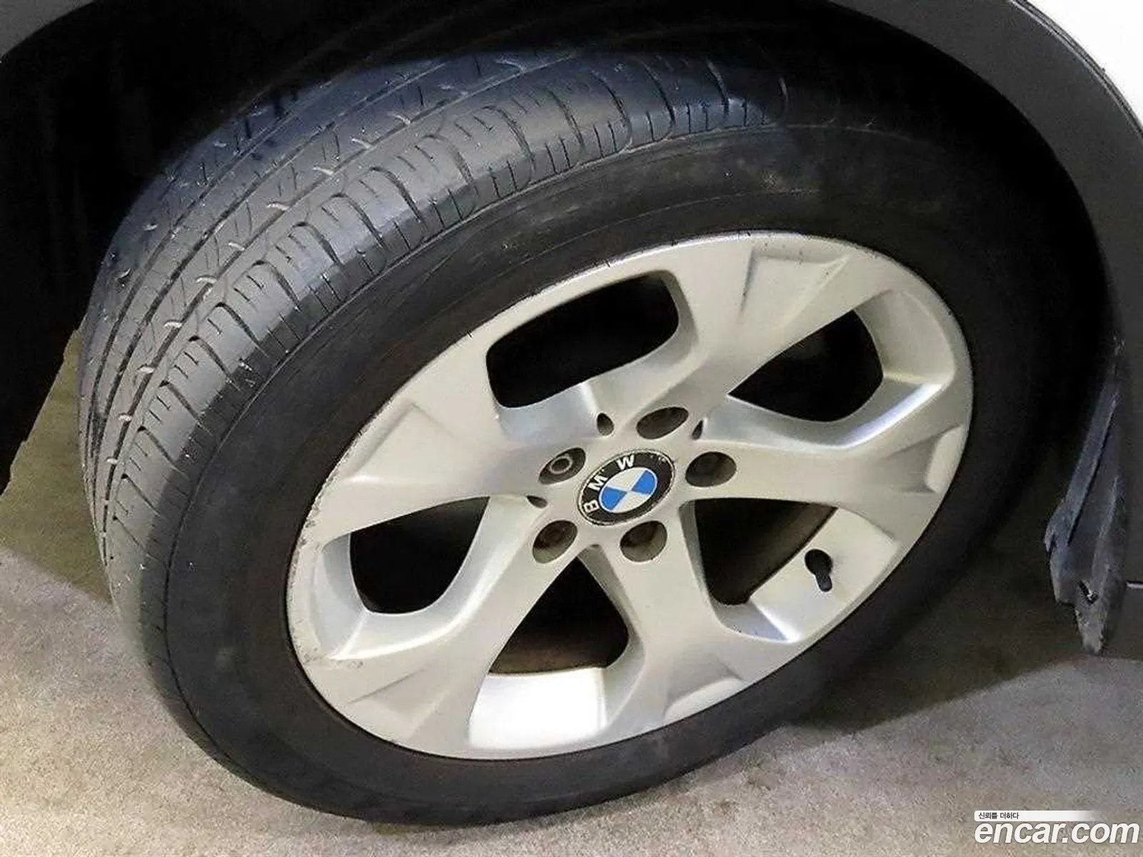 BMW X1 2012 — 16
