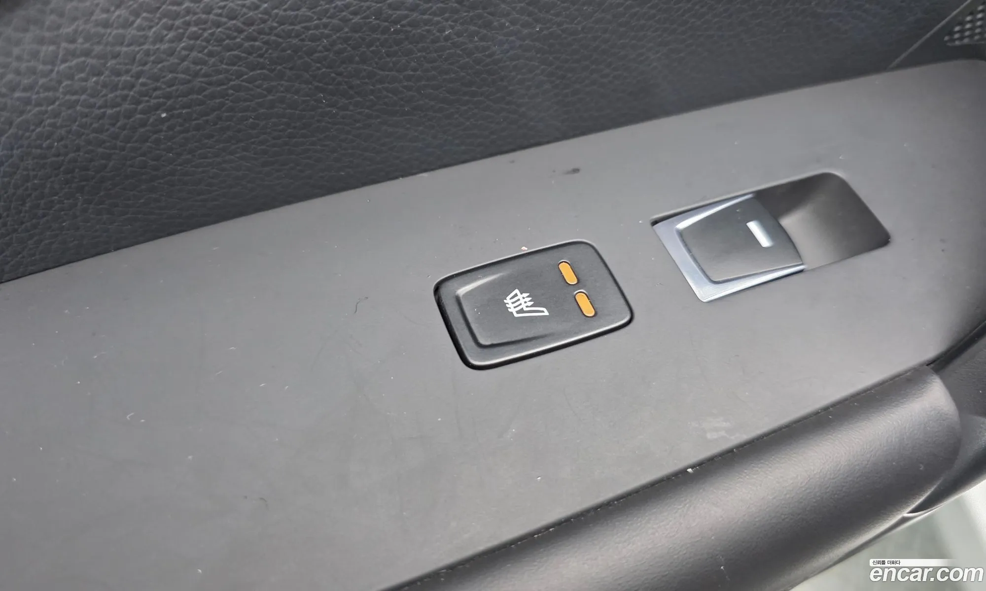Hyundai Grandeur HG 2015 — 17