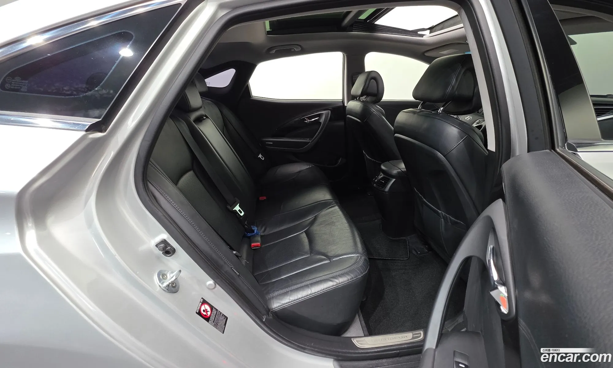 Hyundai Grandeur HG 2015 — 11