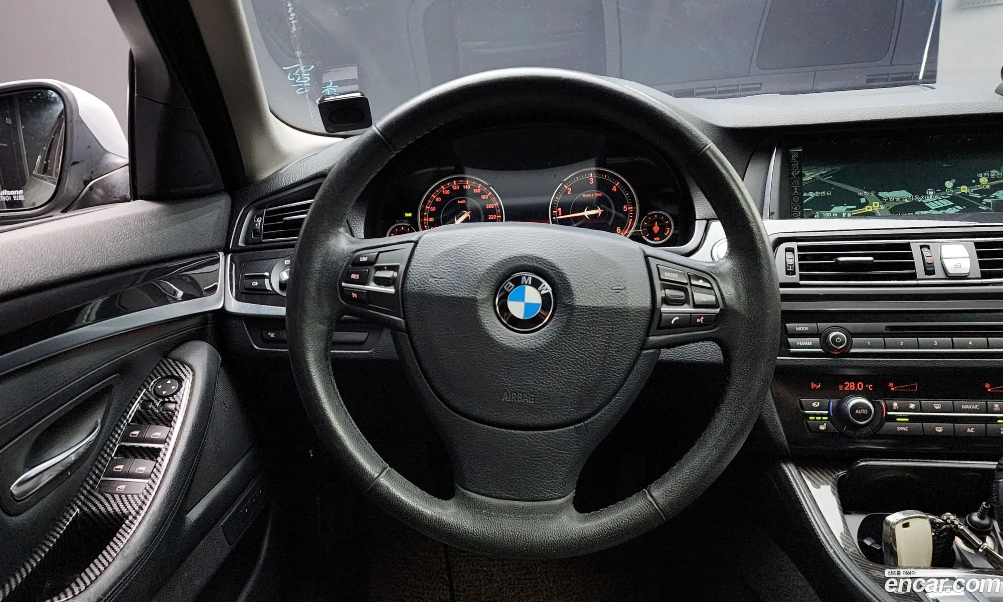 BMW 5 Series 2013 WBA5B9104ED565139 — 12