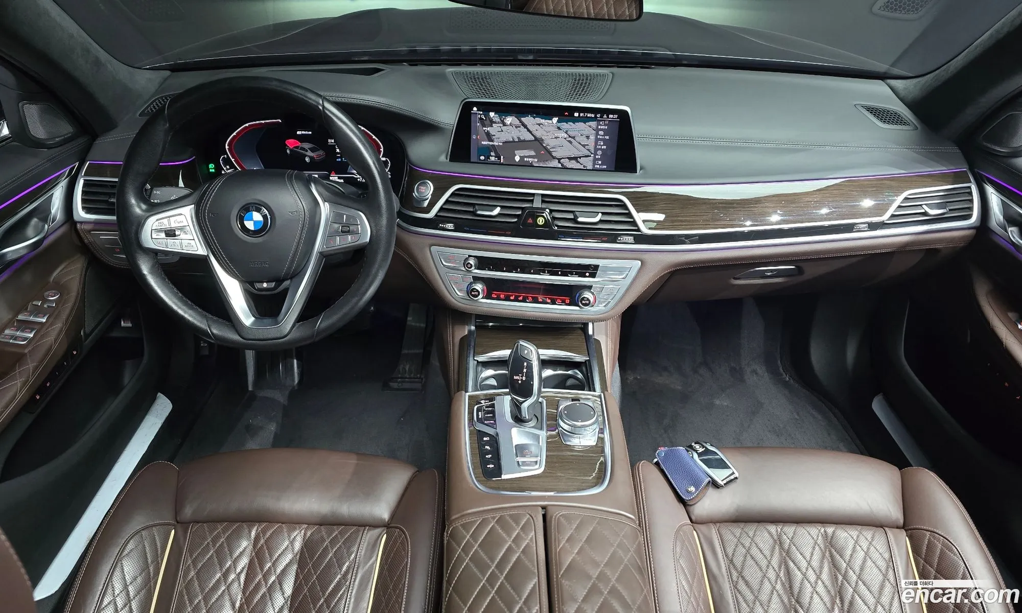 BMW 7 Series 2021 — 17