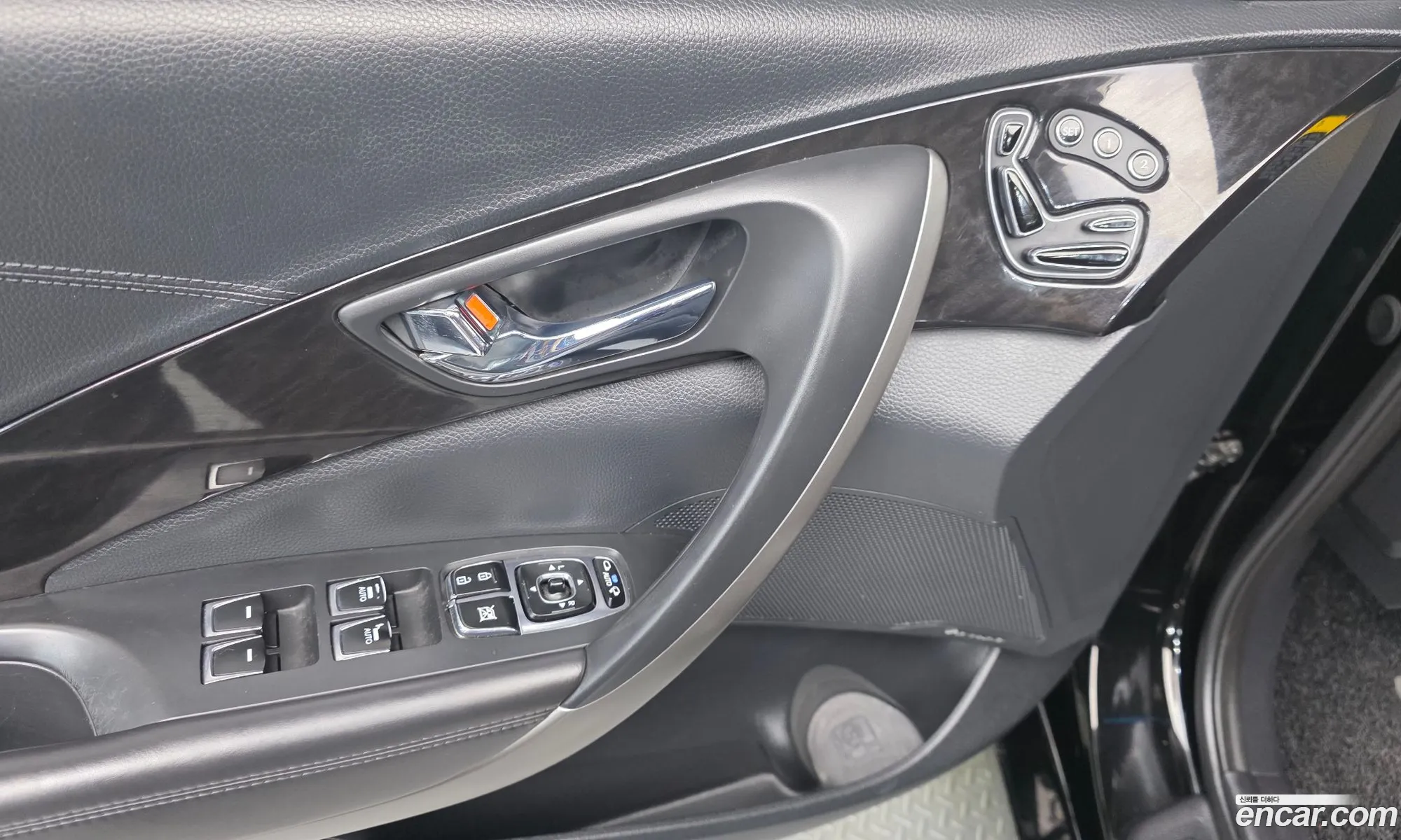 Hyundai Grandeur HG 2015 — 13