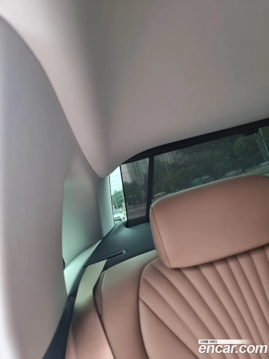 Hyundai Grandeur 2025 — 7