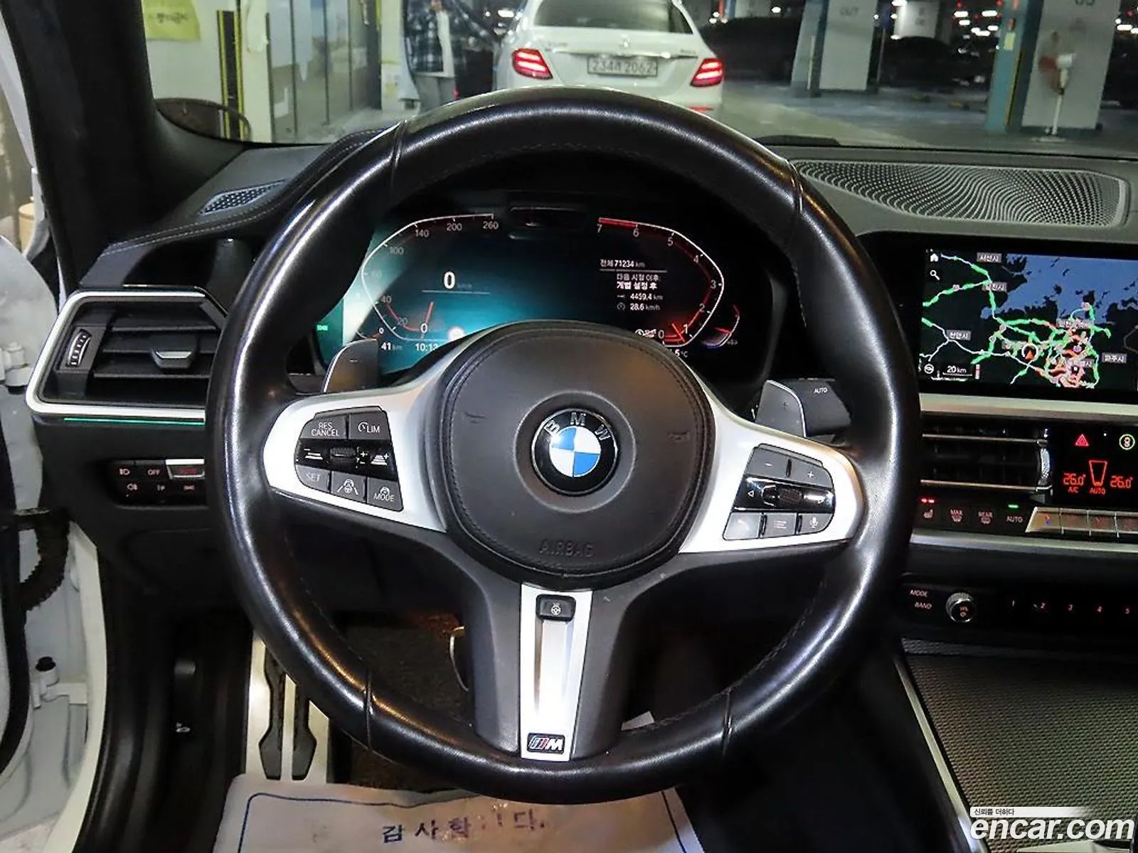 BMW 3 Series 2019 — 16
