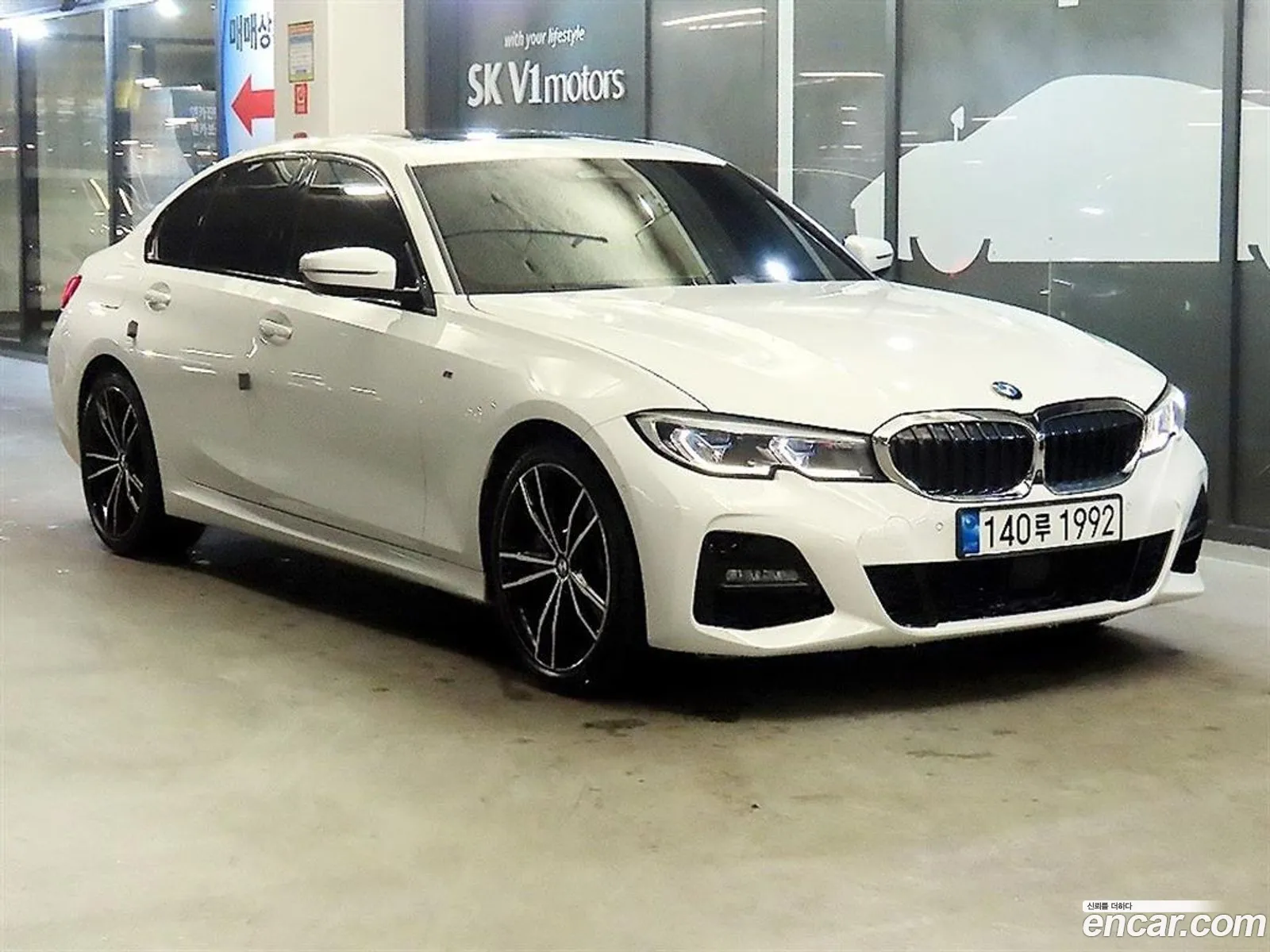 BMW 3 Series 2019 — 18