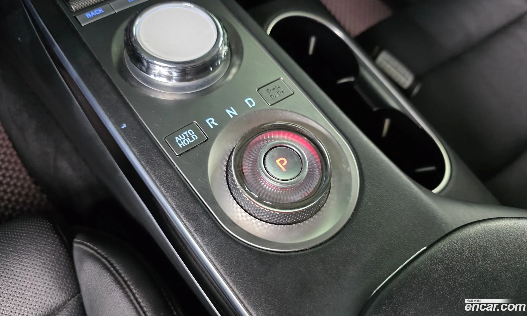 Genesis GV70 2021 — 6