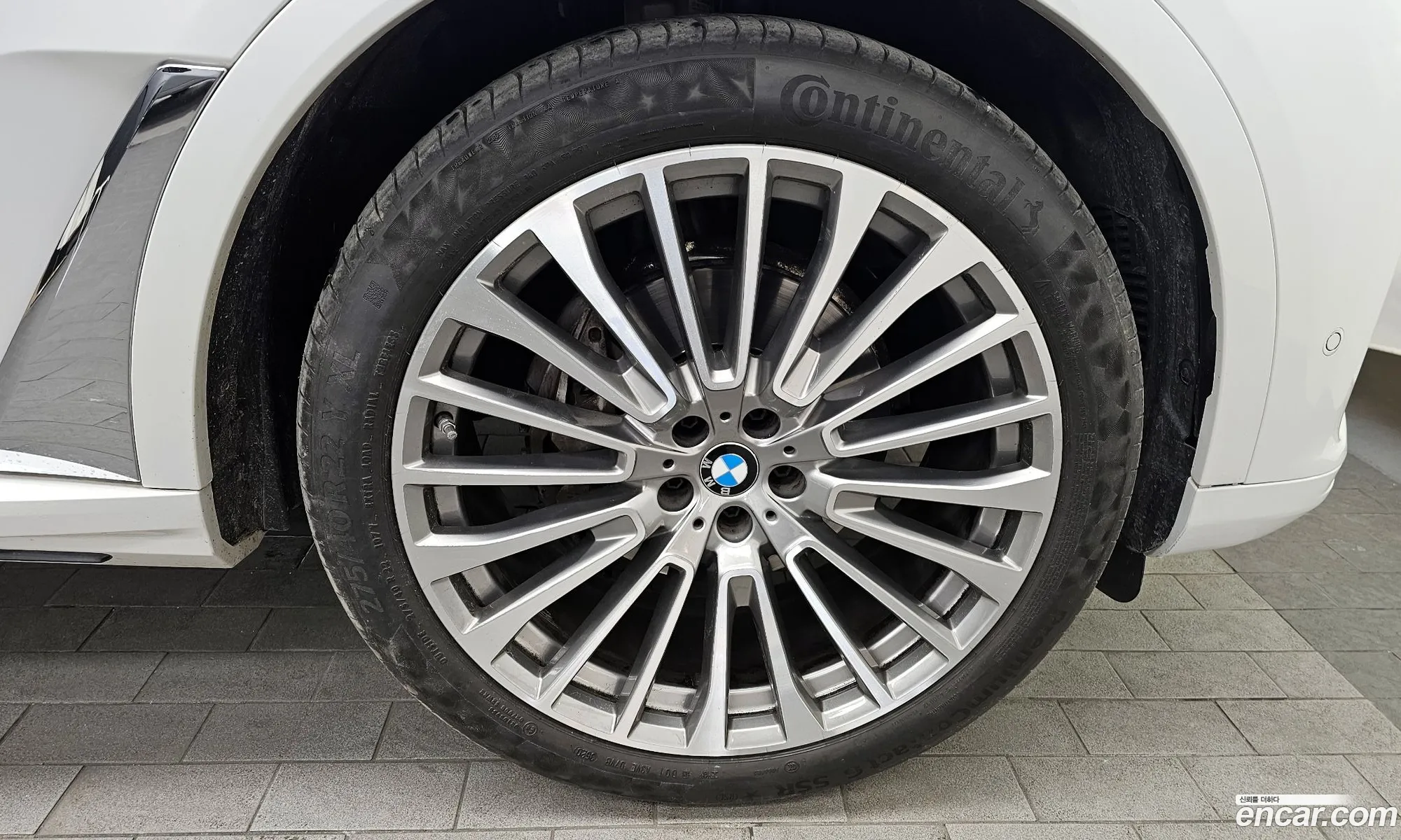 BMW X7 2020 — 15