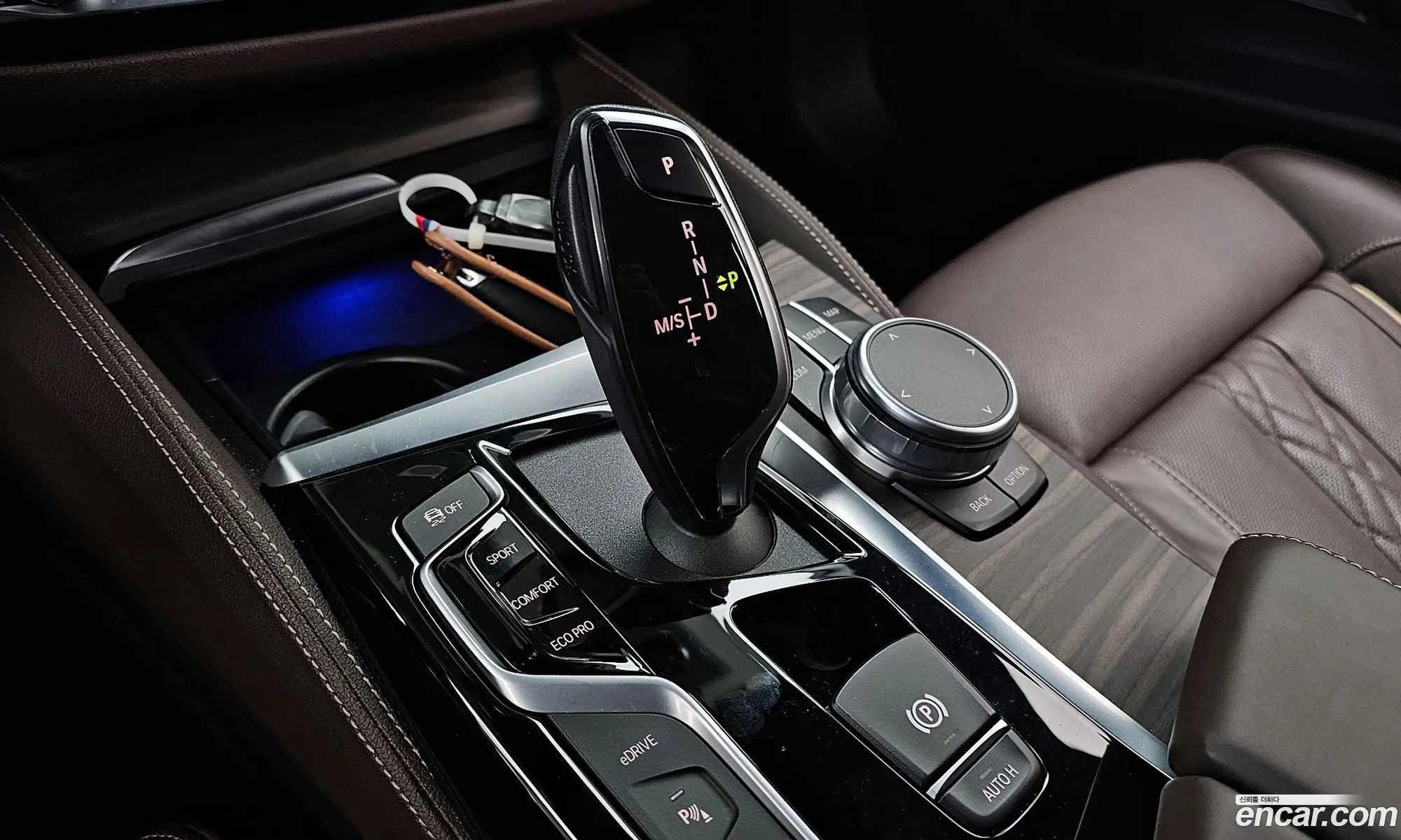 BMW 5 Series 2020 — 10