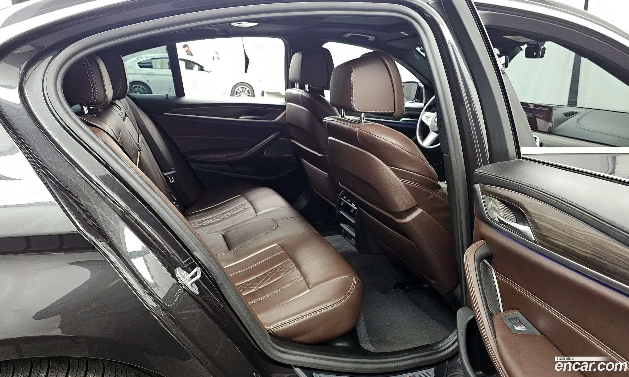 BMW 5 Series 2020 — 3