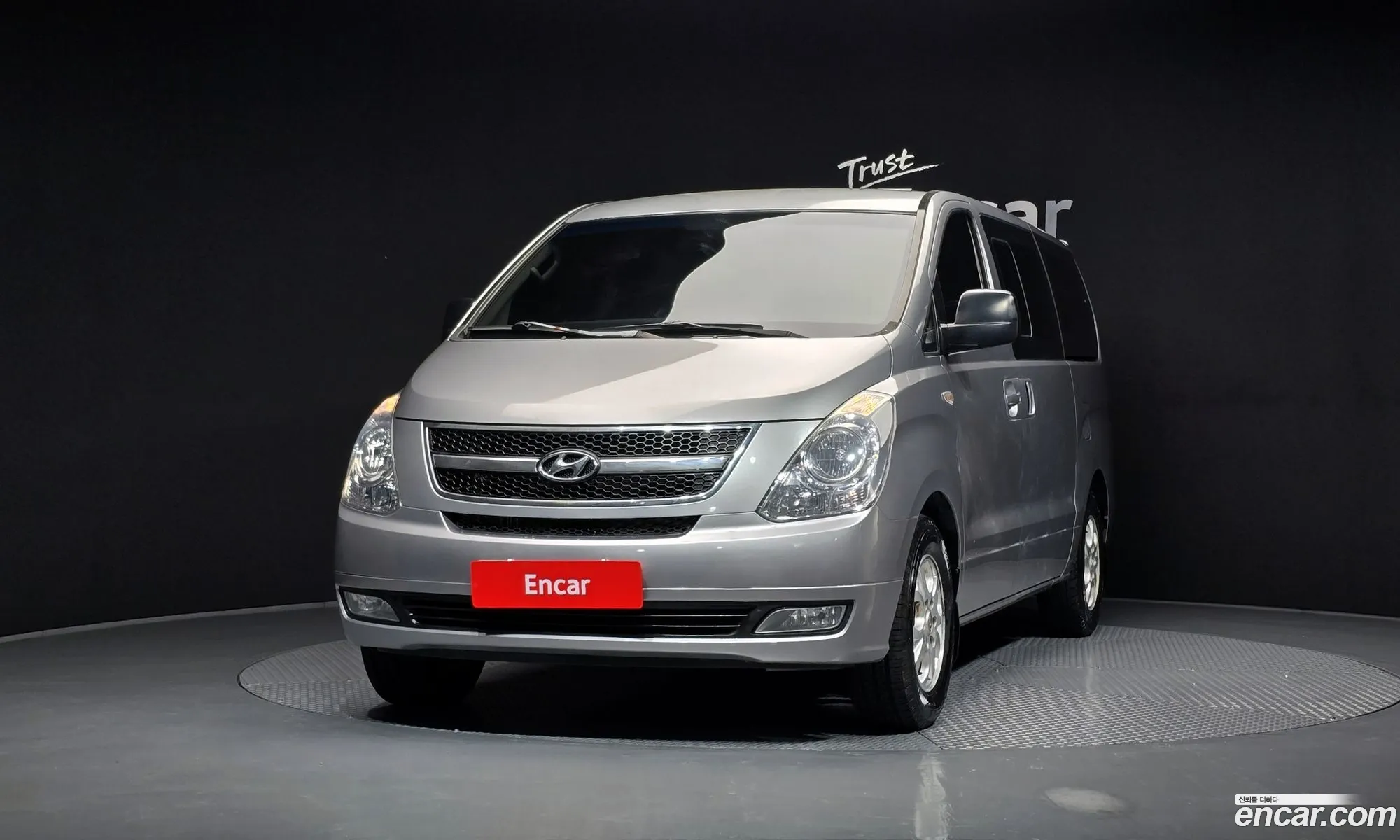 Hyundai Grand Starex 2014 — 10