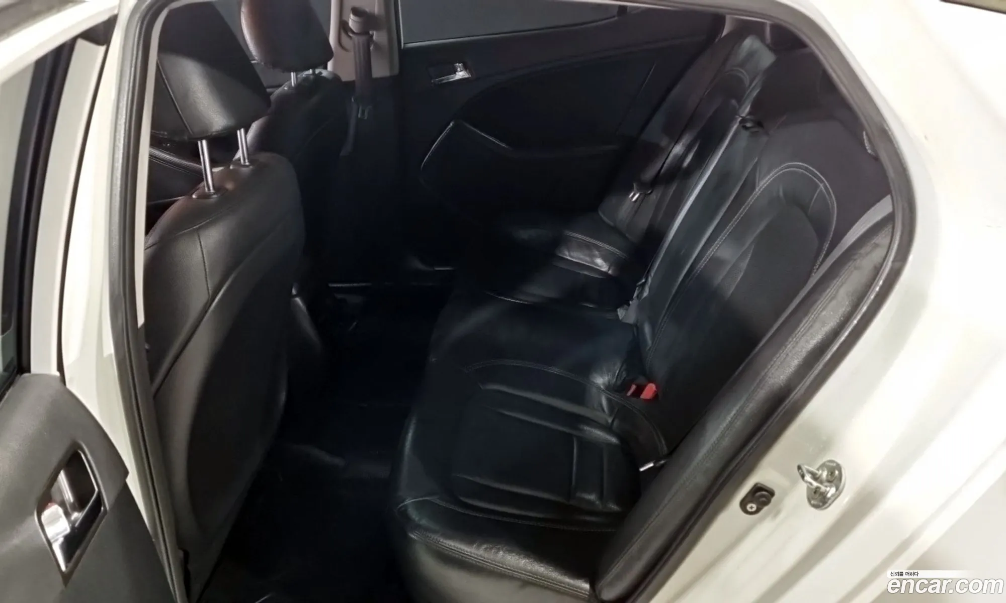 Kia K5 2012 — 11