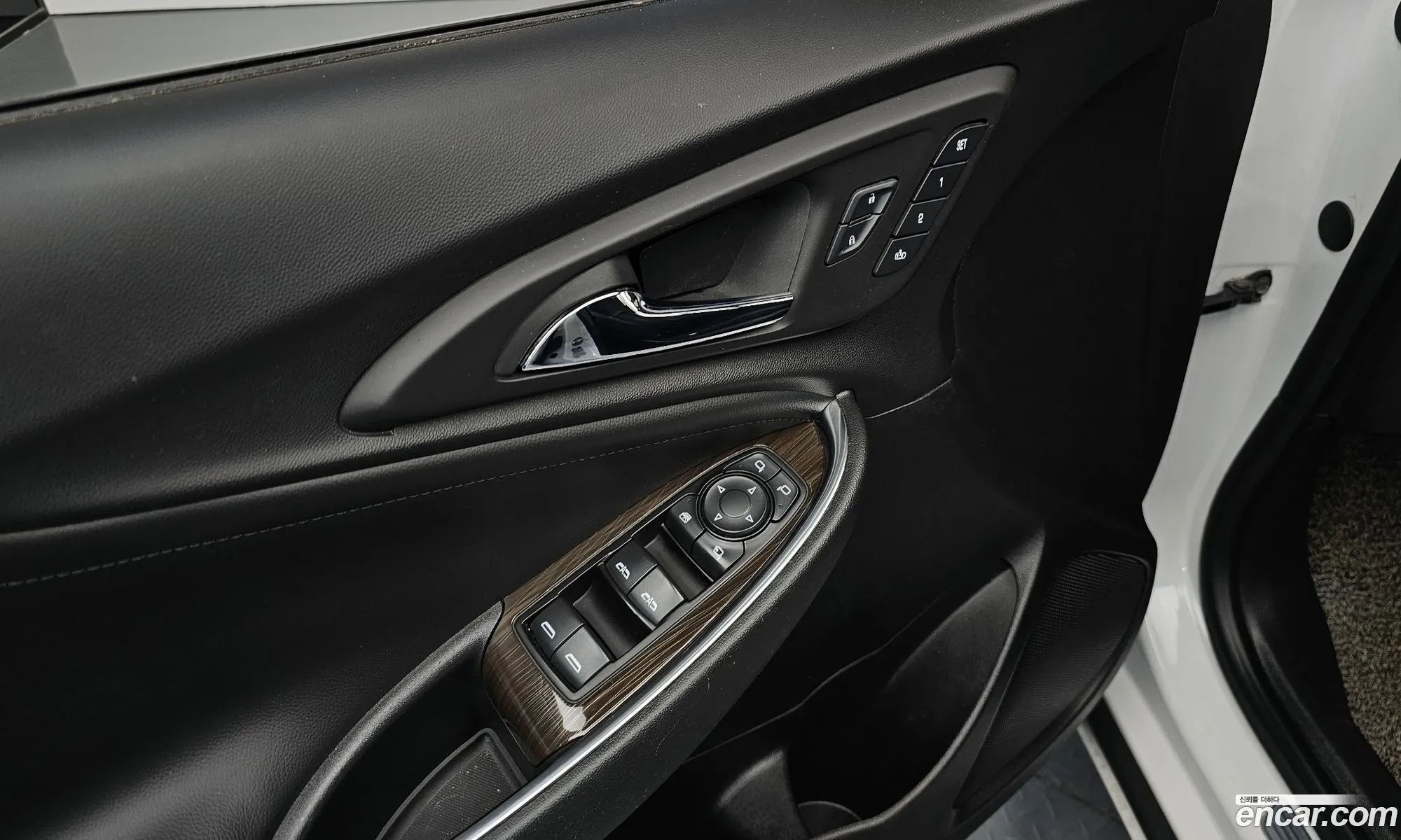 Chevrolet (GM Daewoo) Malibu 2016 — 11