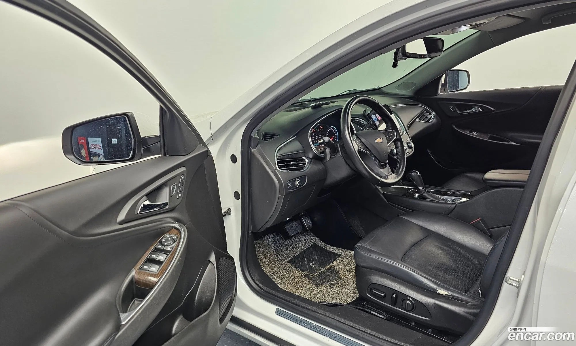 Chevrolet (GM Daewoo) Malibu 2016 — 10