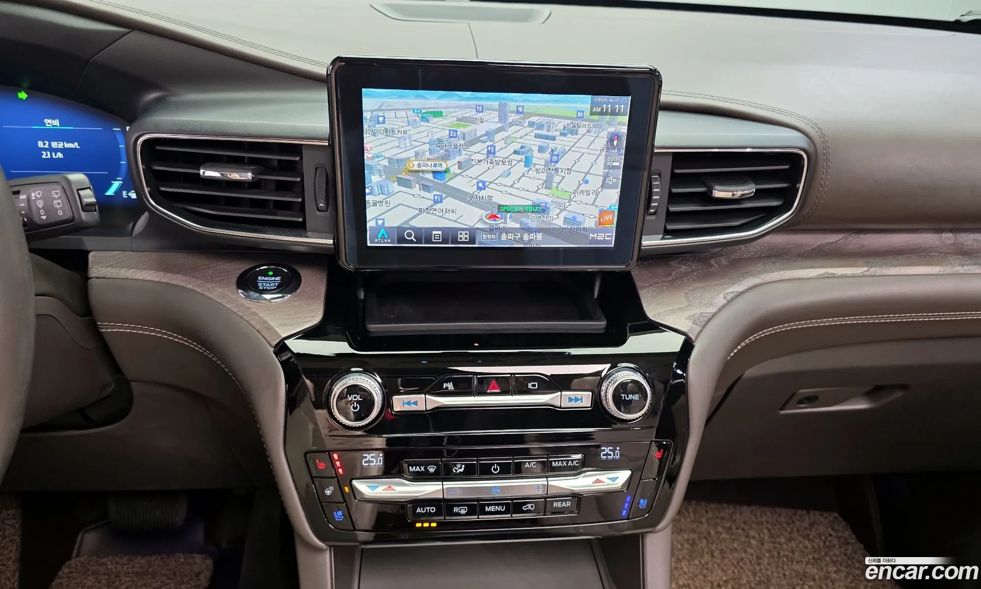 Ford Explorer 6th Gen 2021 1FM5K8HC7MGC01836 — 6