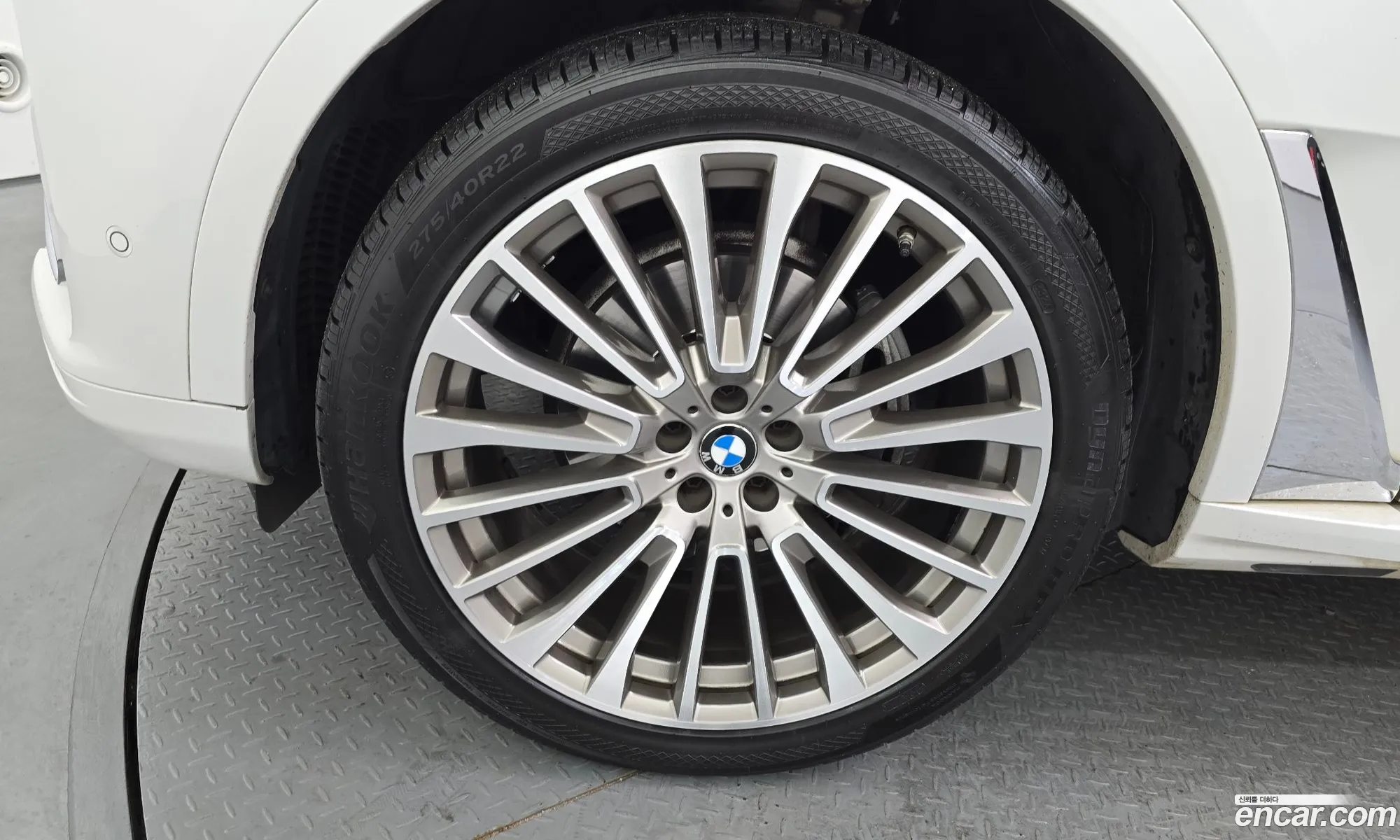 BMW X7 2021 WBACW2109M9F35917 — 10