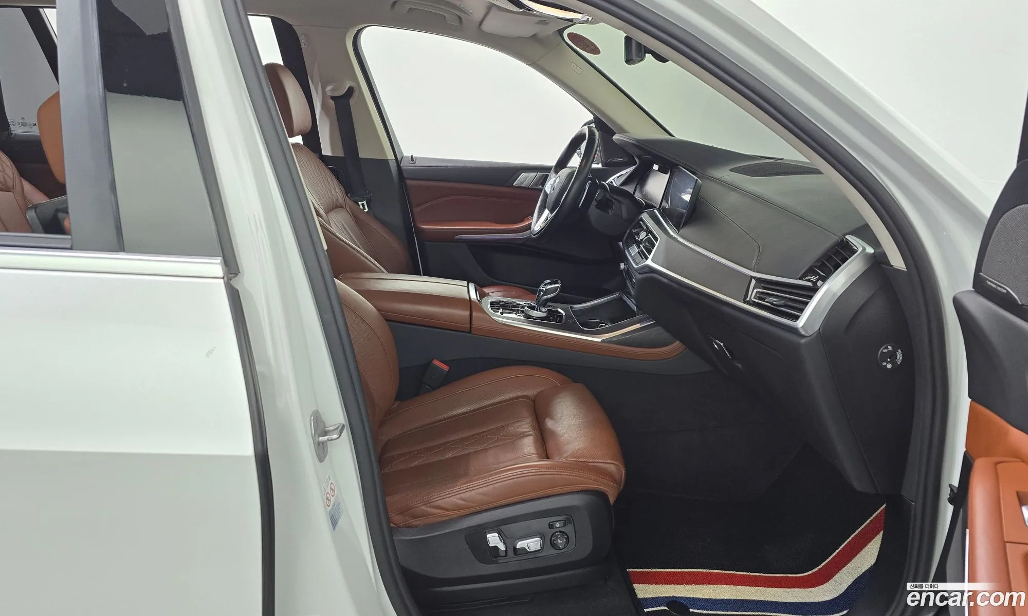 BMW X7 2021 WBACW2109M9F35917 — 18