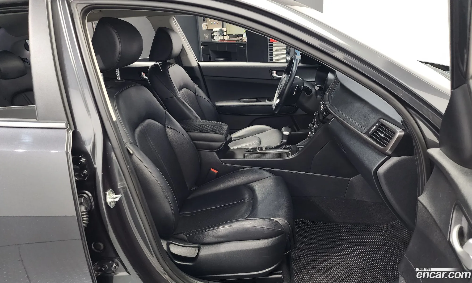 Kia K5 2017 — 3