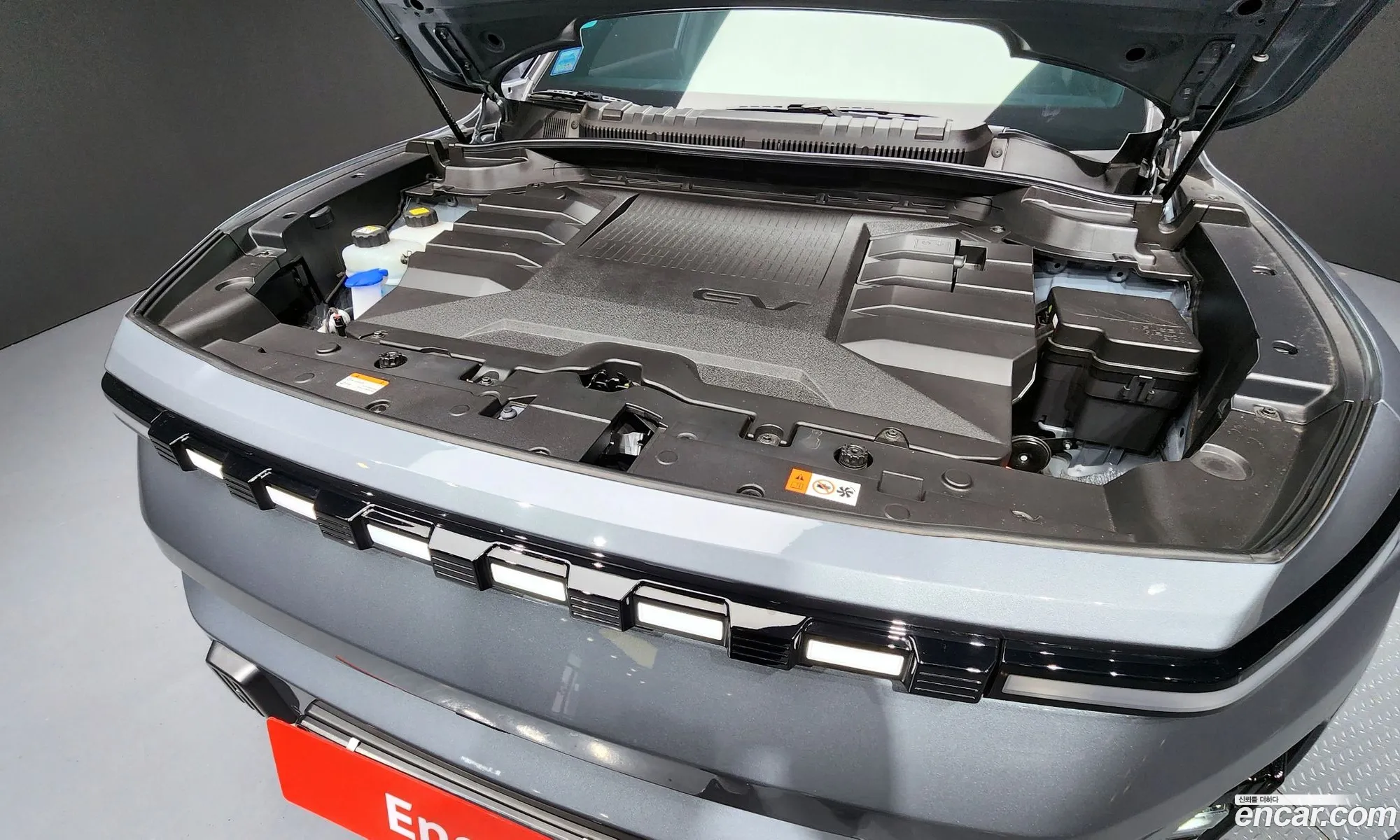 KG Mobility (SsangYong) Torres EVX 2023 — 14