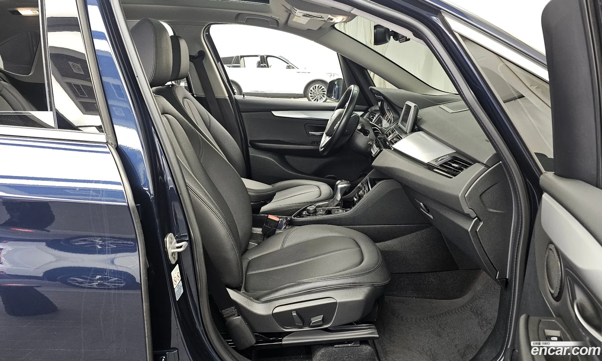 BMW 2 Series Active Tourer 2018 WBA2C1102J7A30629 — 4