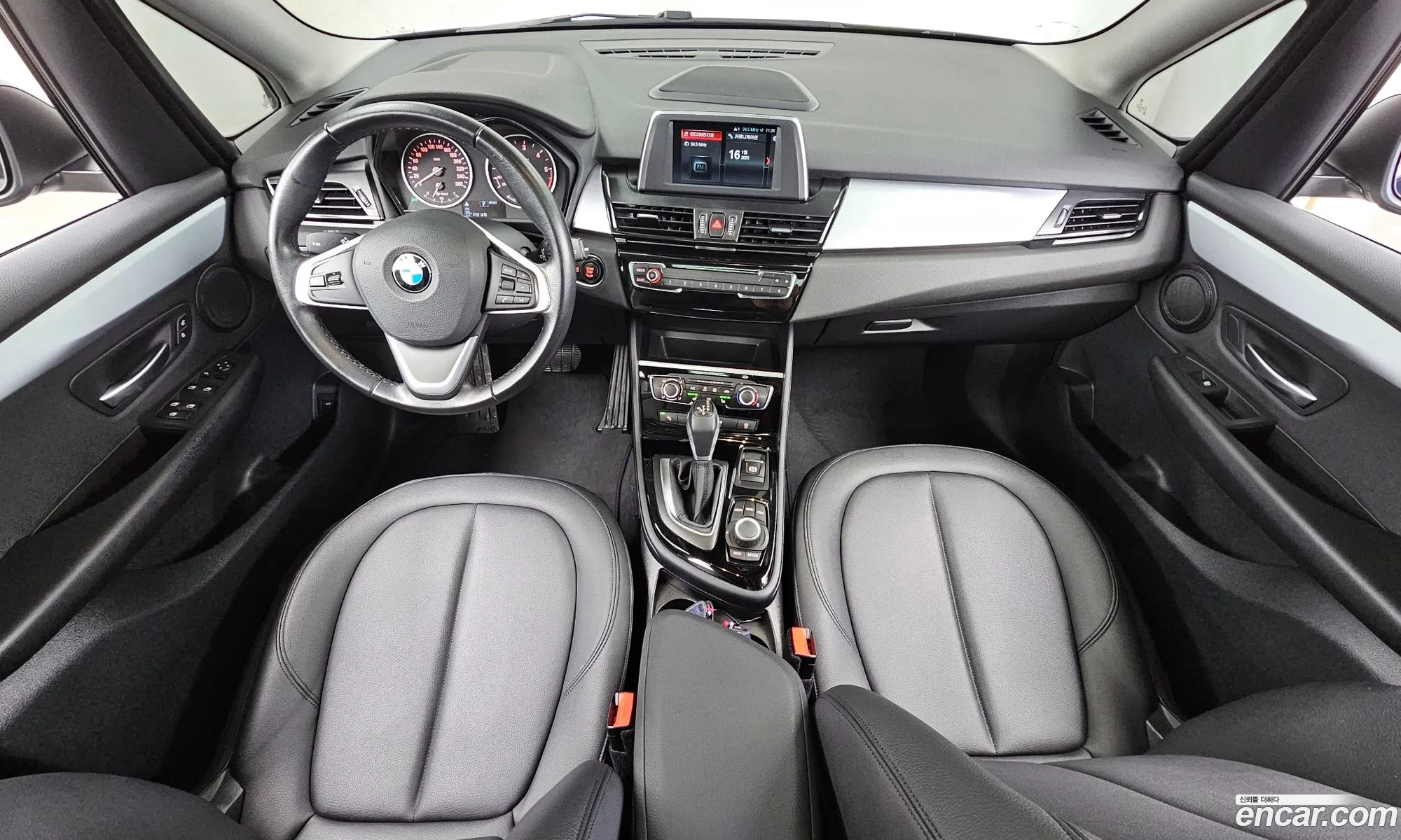 BMW 2 Series Active Tourer 2018 WBA2C1102J7A30629 — 20