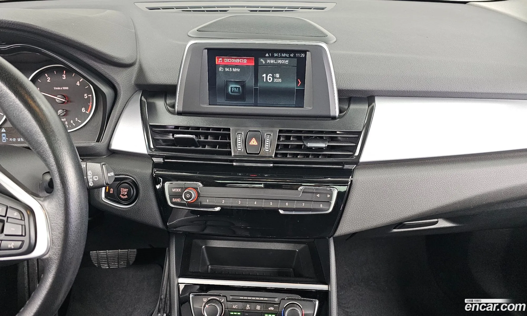 BMW 2 Series Active Tourer 2018 WBA2C1102J7A30629 — 3