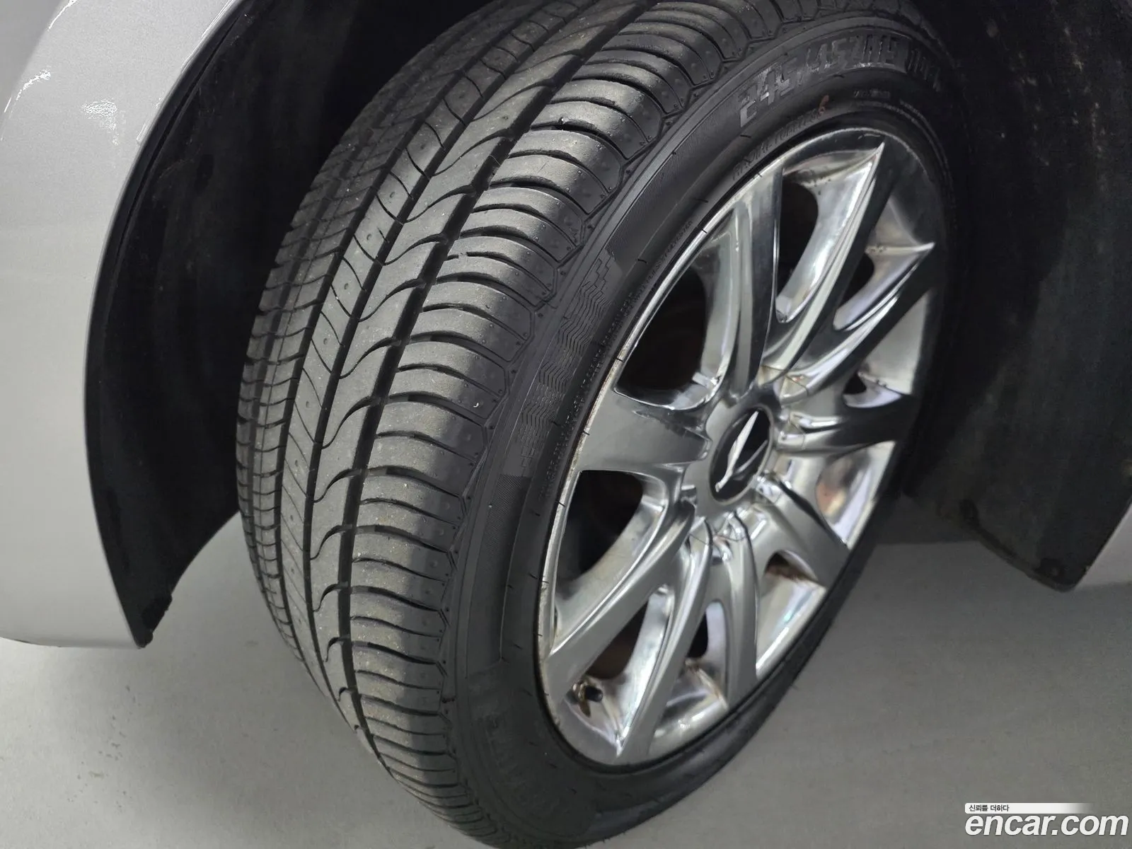 Hyundai Equus 2009 — 10