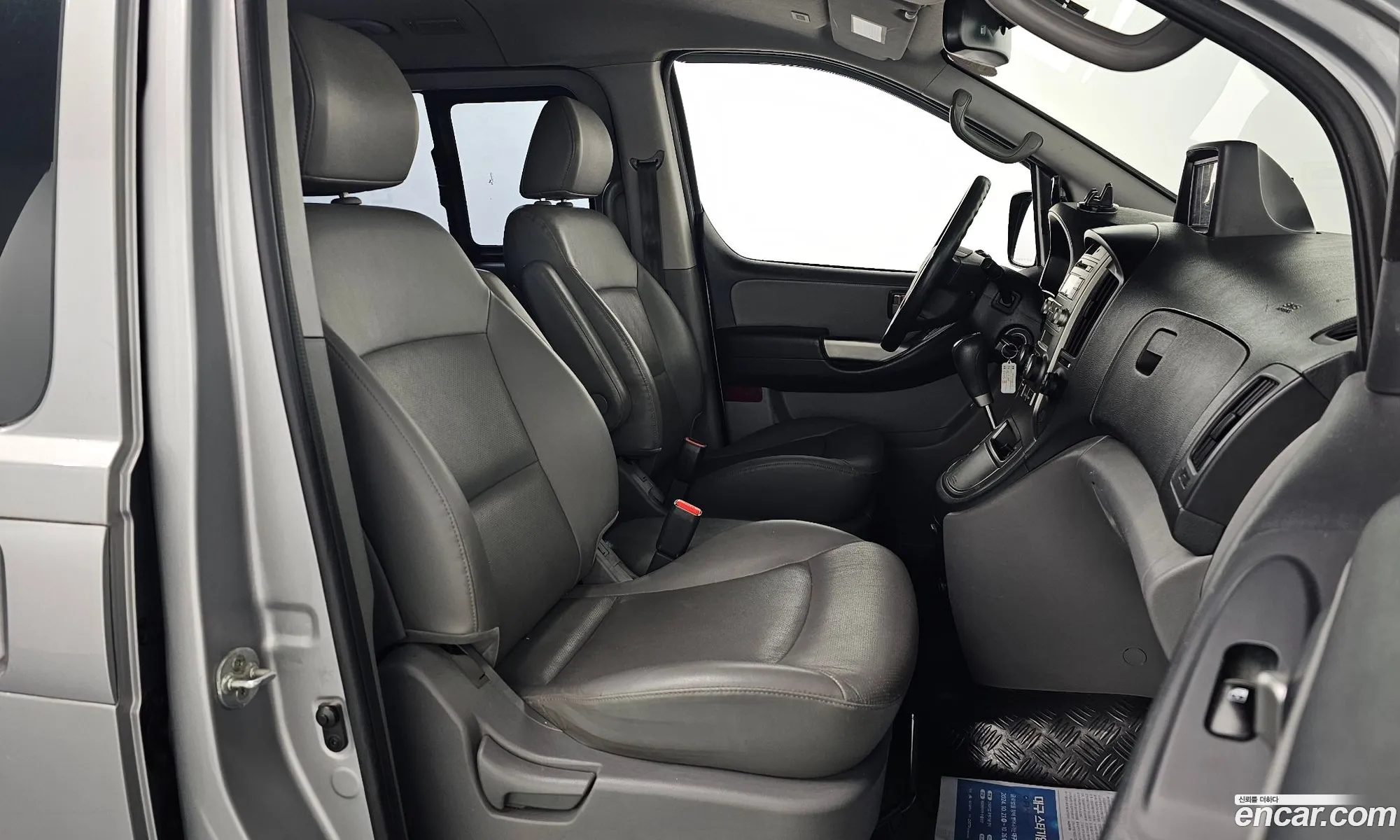 Hyundai Grand Starex 2014 — 9