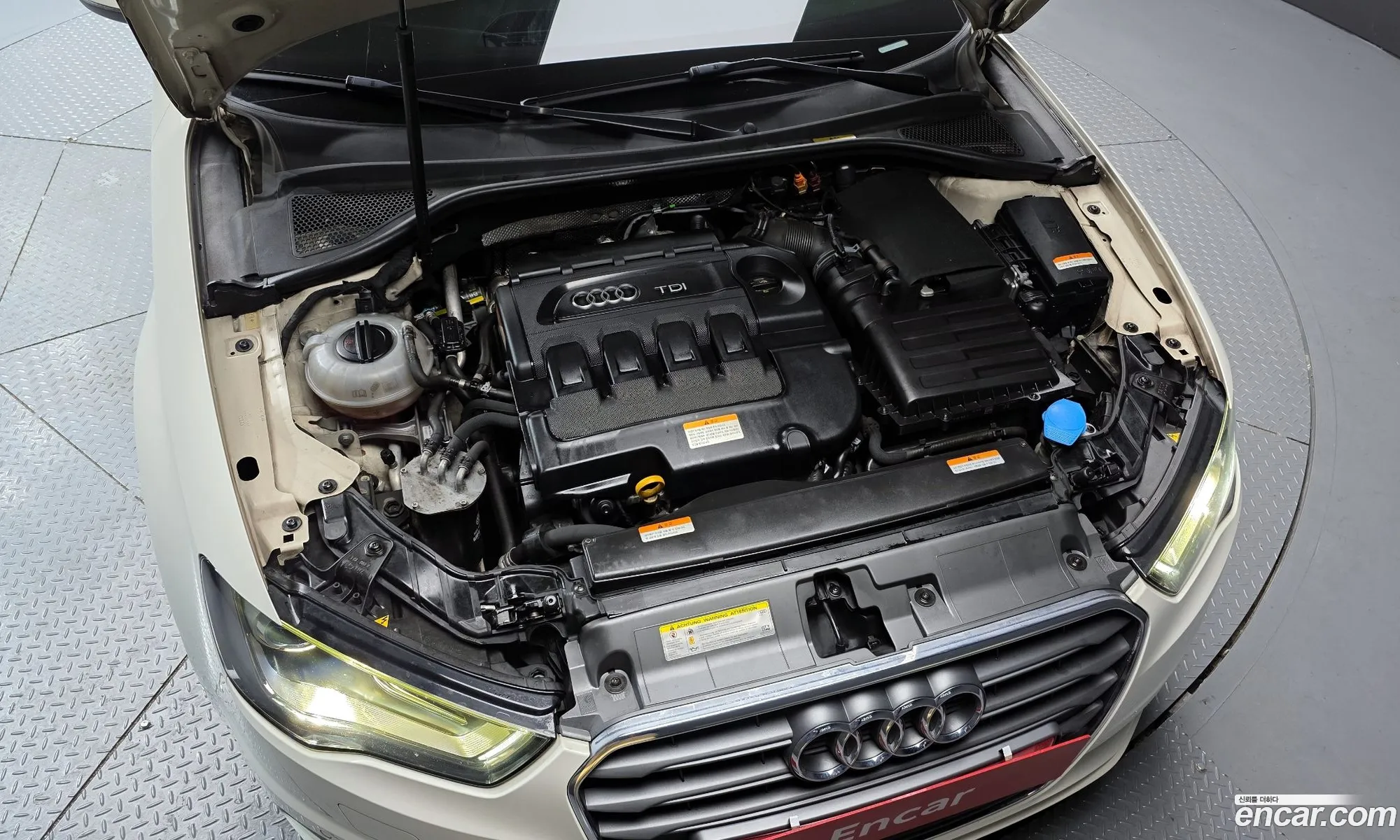 Audi A3 2014 WAUZZZ8VXE1009529 — 10