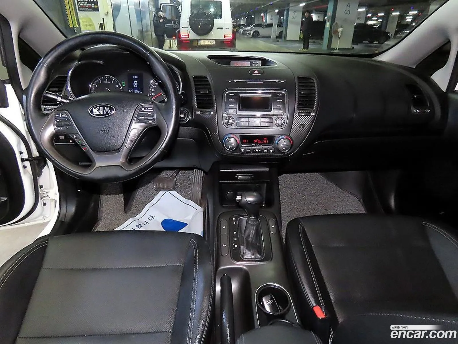 Kia K3 2015 — 3