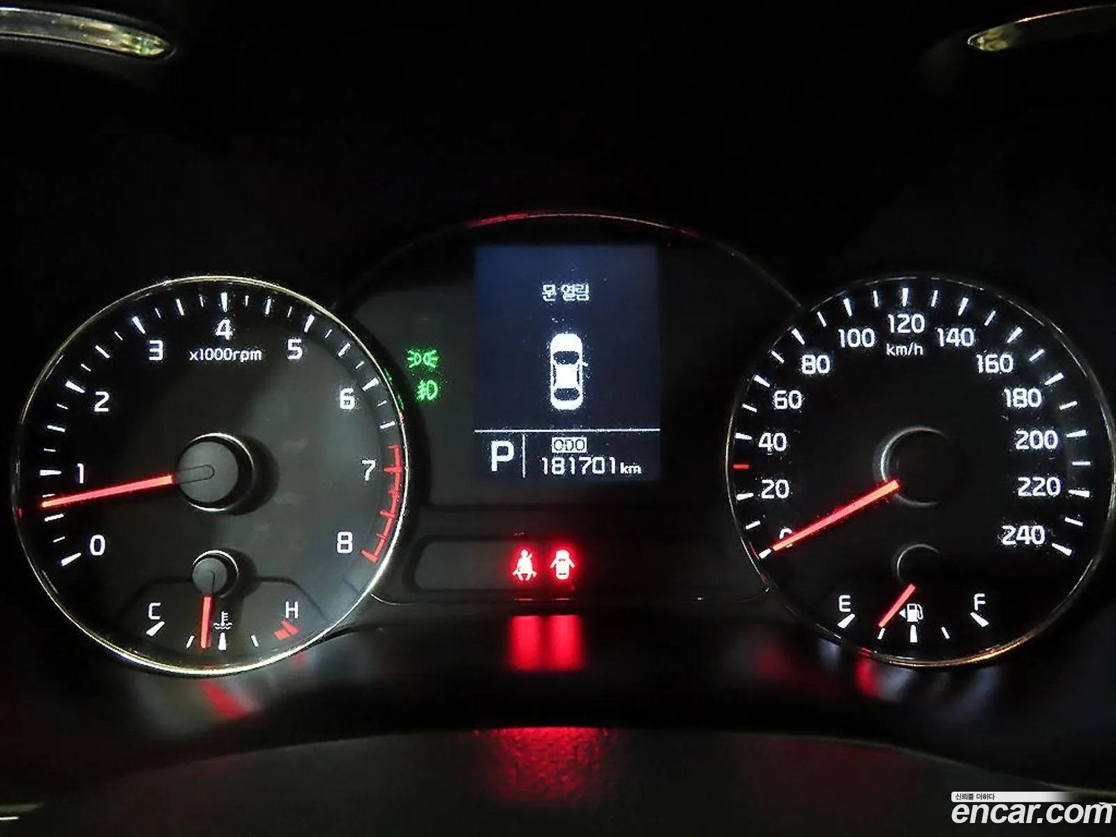 Kia K3 2015 — 11