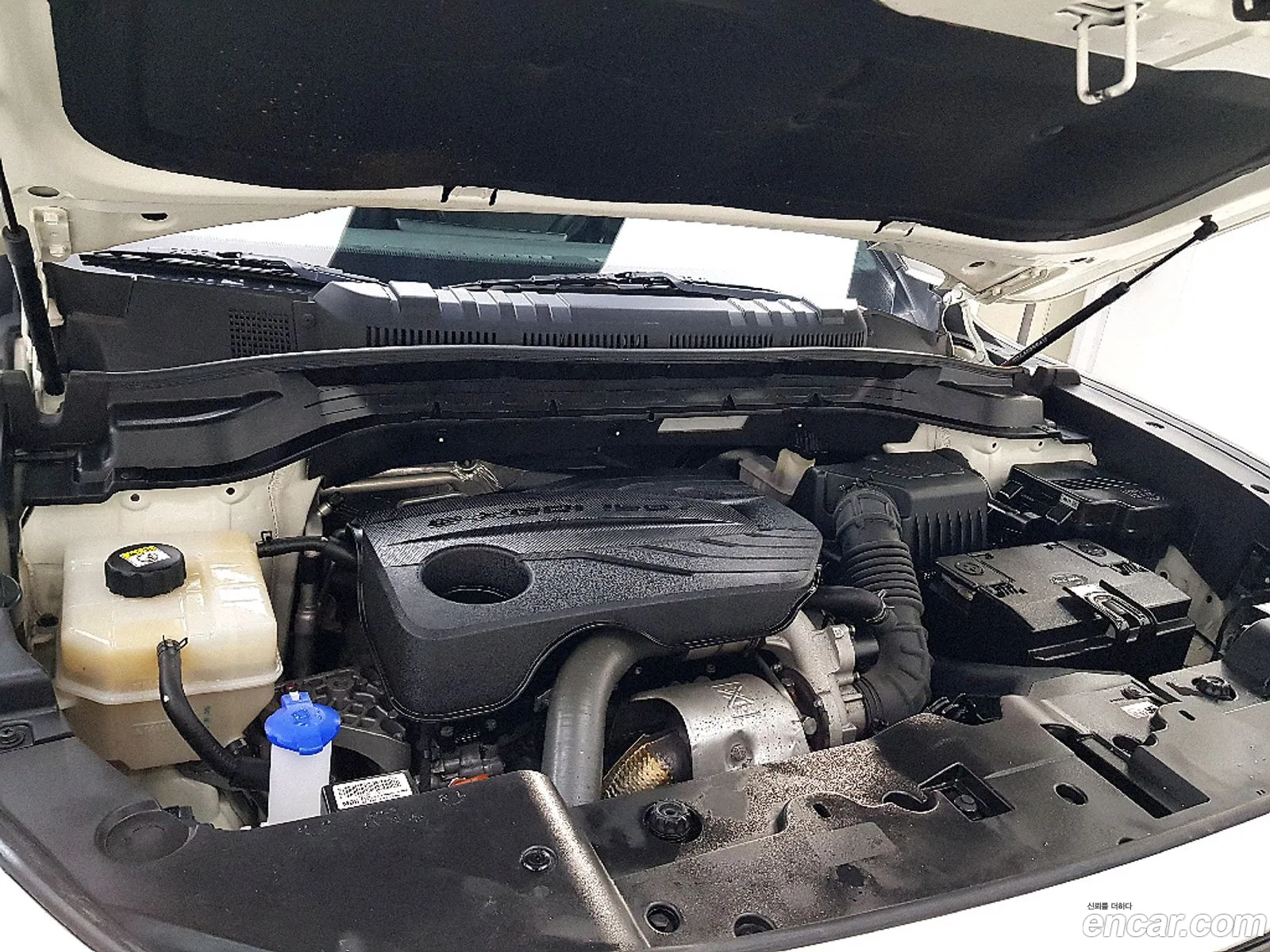 KG Mobility (SsangYong) Torres 2022 — 10