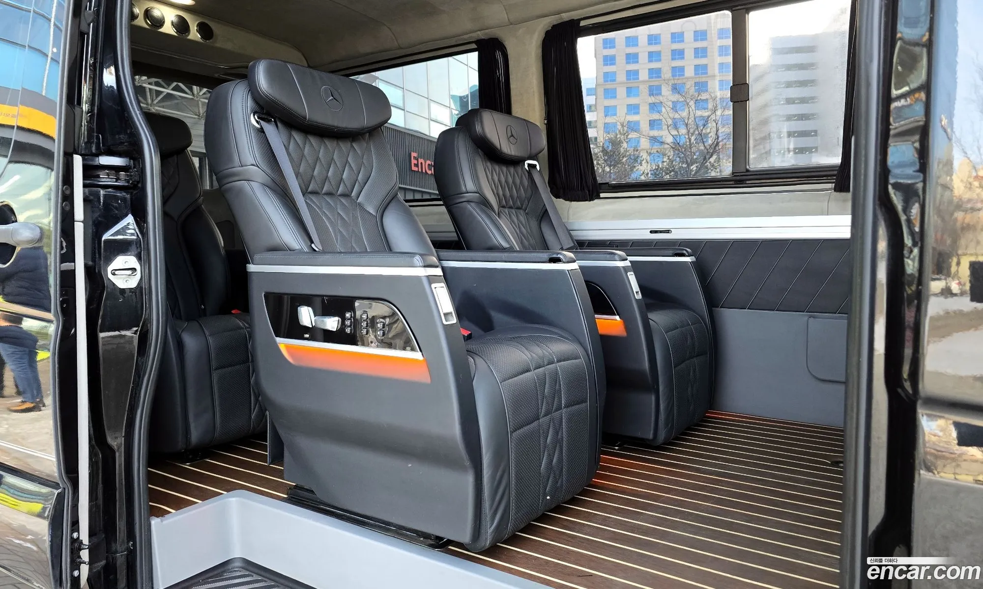 Mercedes-Benz Sprinter 2017 WDB906733HP318933 — 2