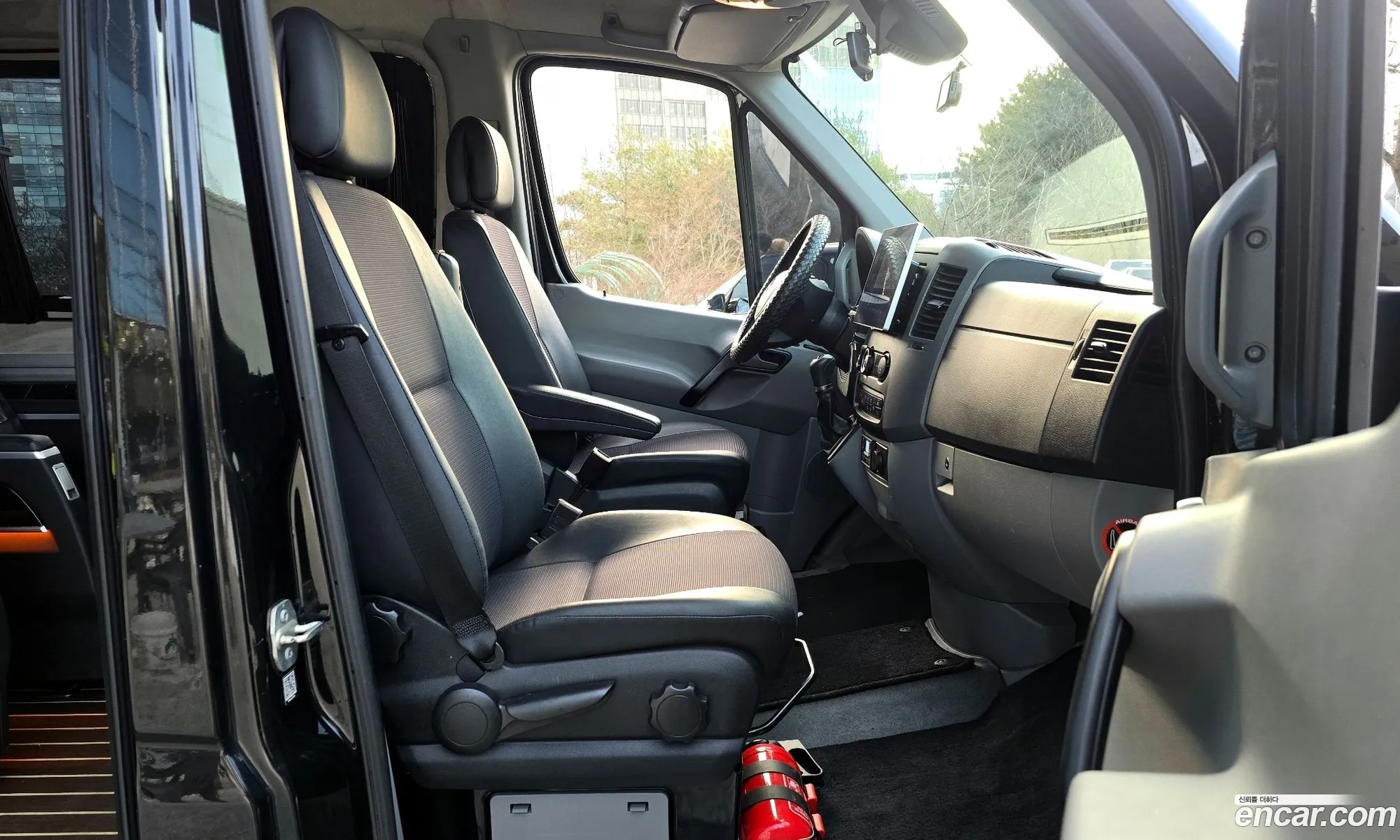 Mercedes-Benz Sprinter 2017 WDB906733HP318933 — 18