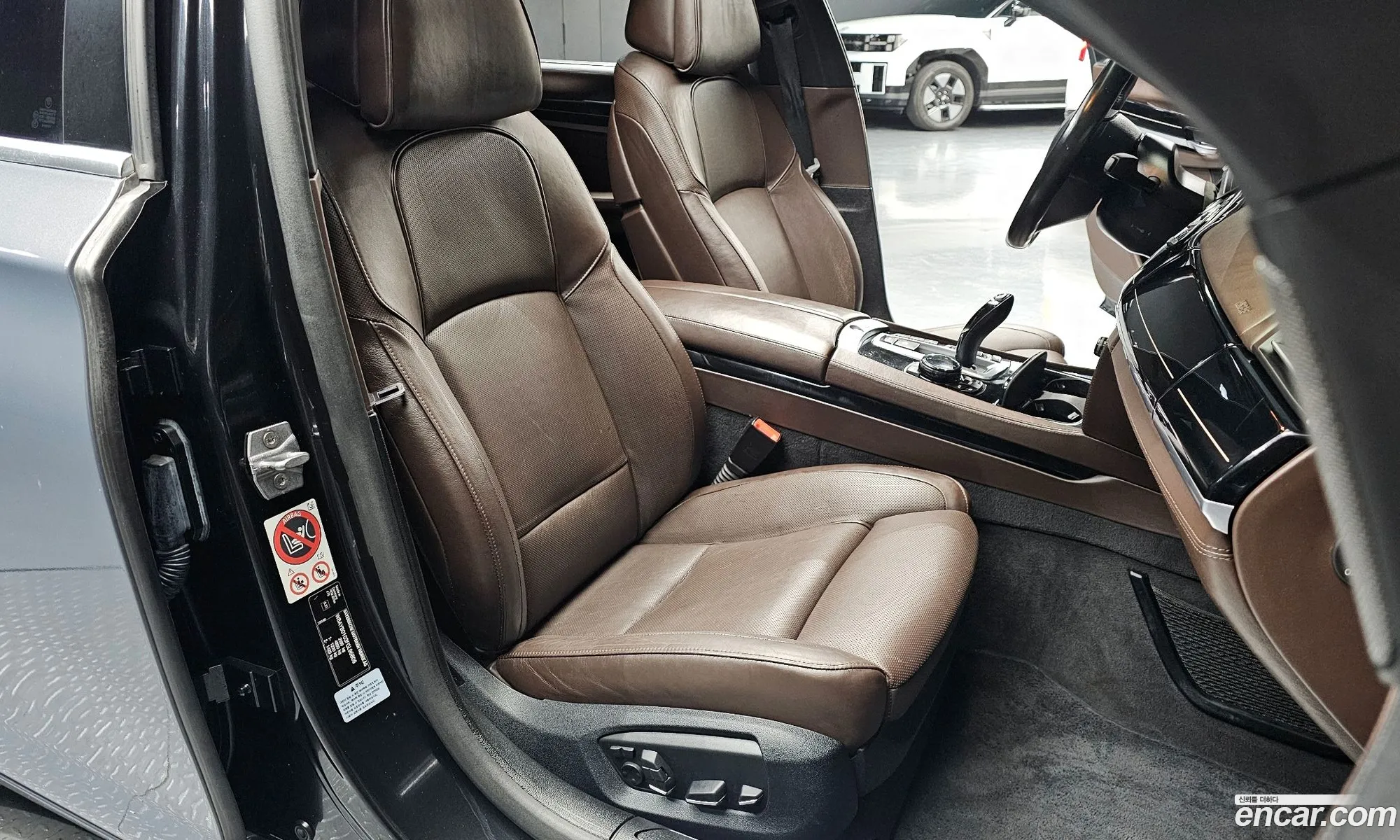 BMW 7 Series 2015 — 7