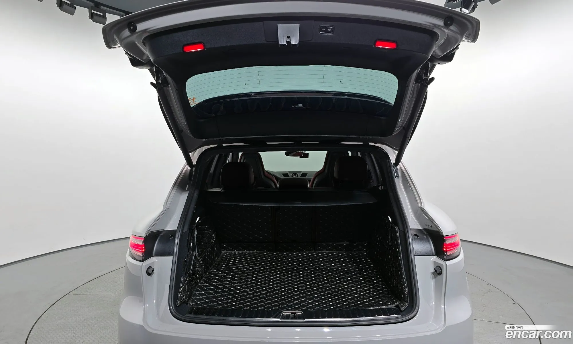 Porsche Cayenne 2022 — 14