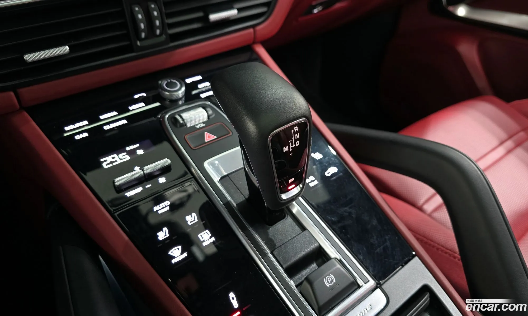 Porsche Cayenne 2022 — 10