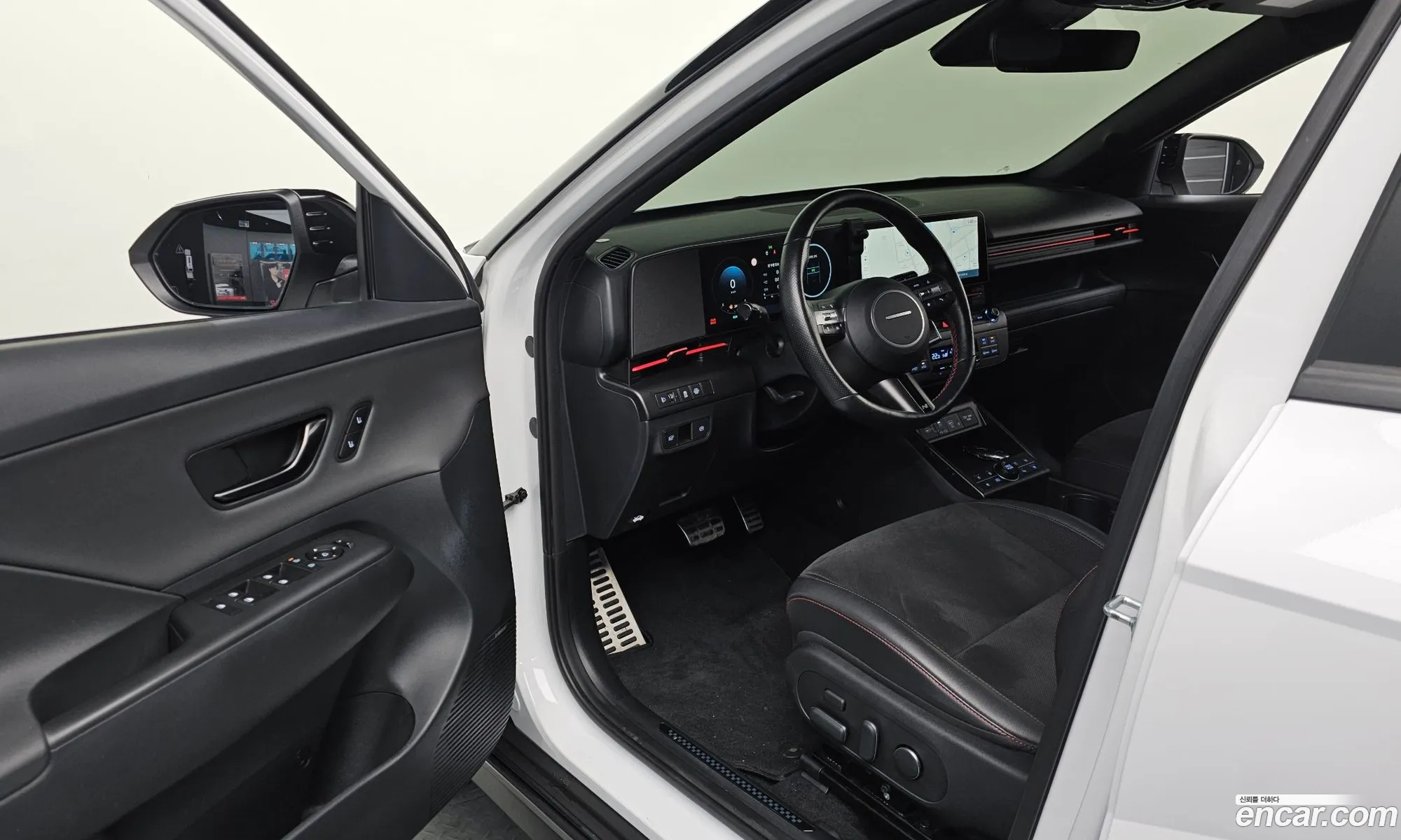 Hyundai Kona Hybrid 2023 — 20