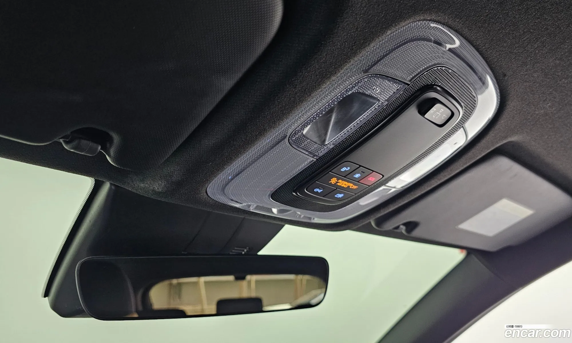 Hyundai Kona Hybrid 2023 — 2