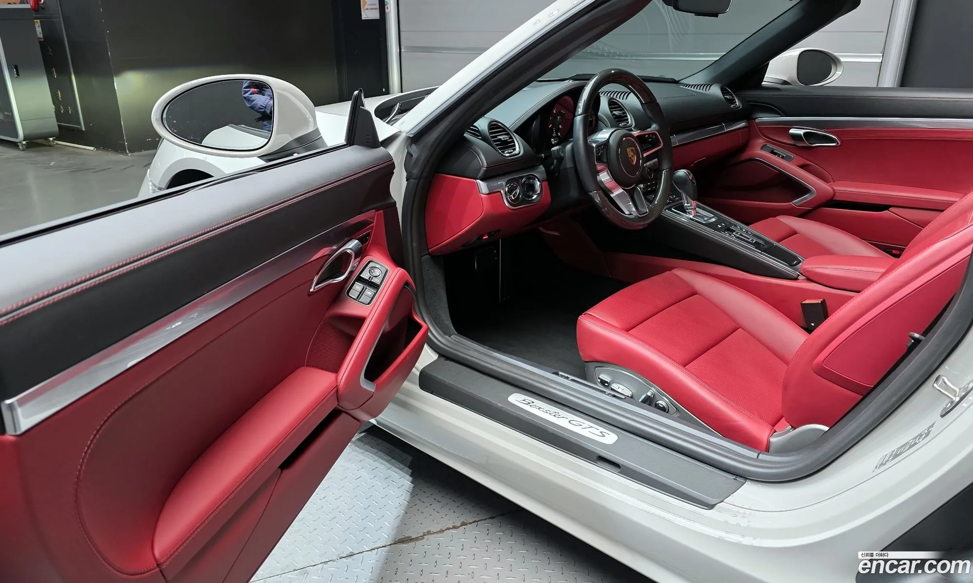 Porsche 718 Boxster 2024 WP0CD2988RK228304 — 14