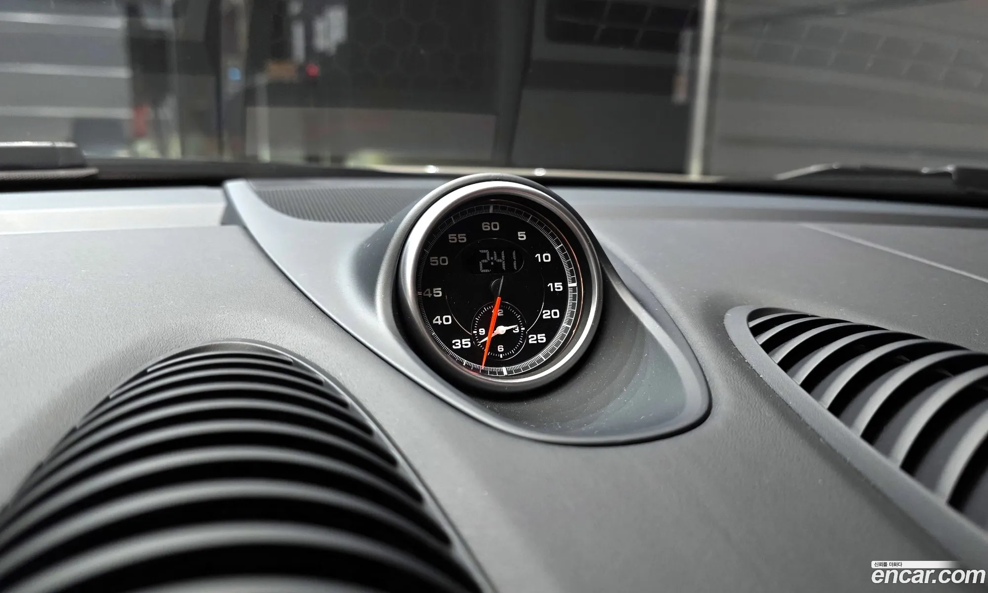 Porsche 718 Boxster 2024 WP0CD2988RK228304 — 8